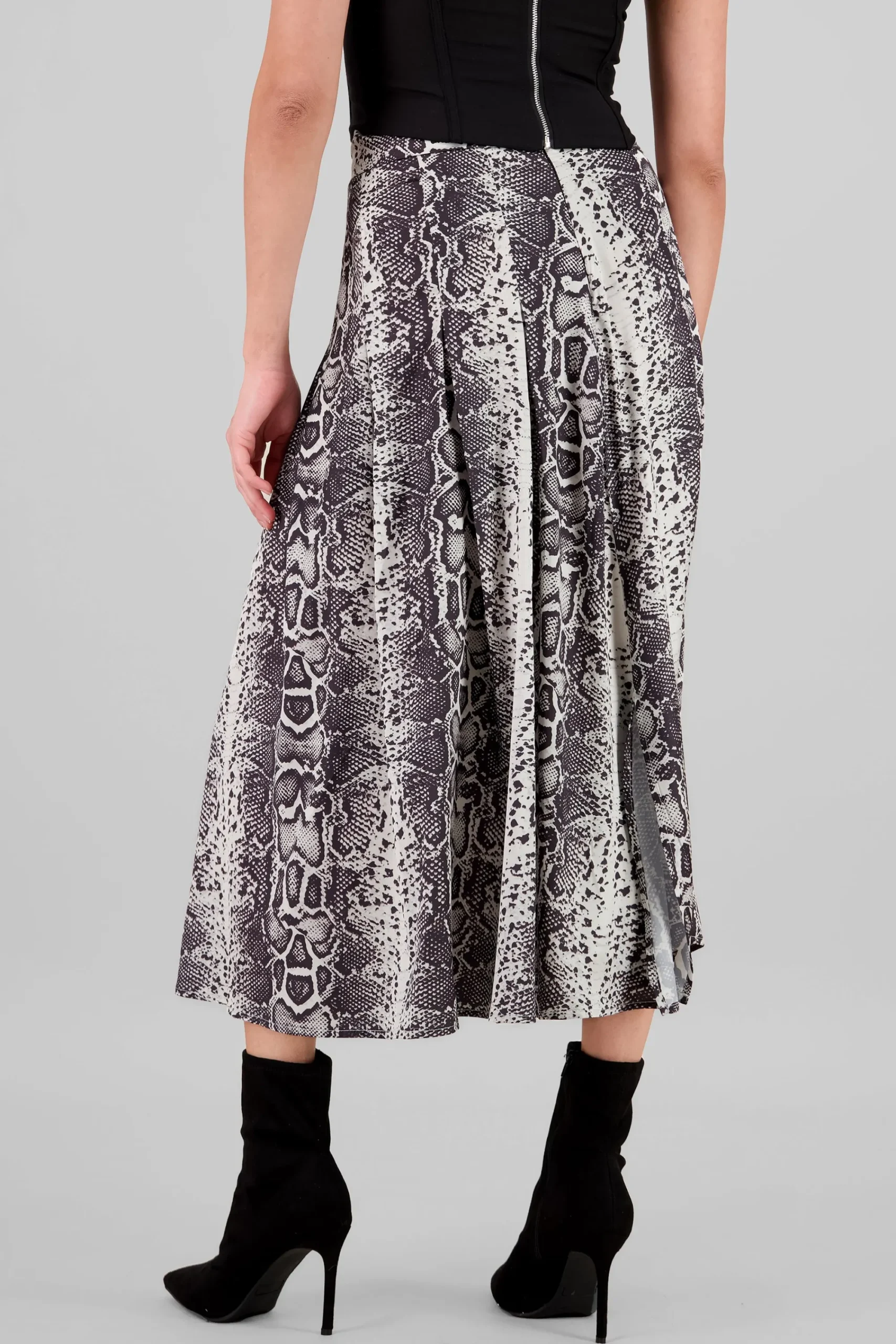 Shasa Animal Print Midi Skirt