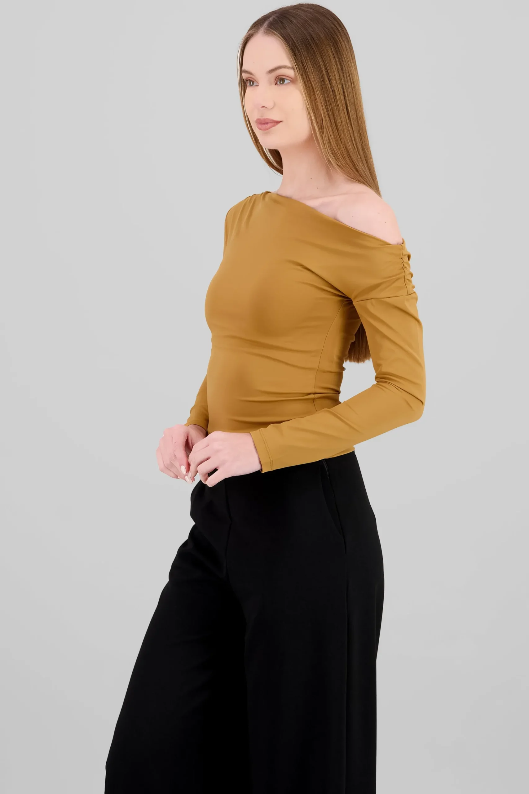 Shasa Asymmetric One Shoulder Long Sleeve Top