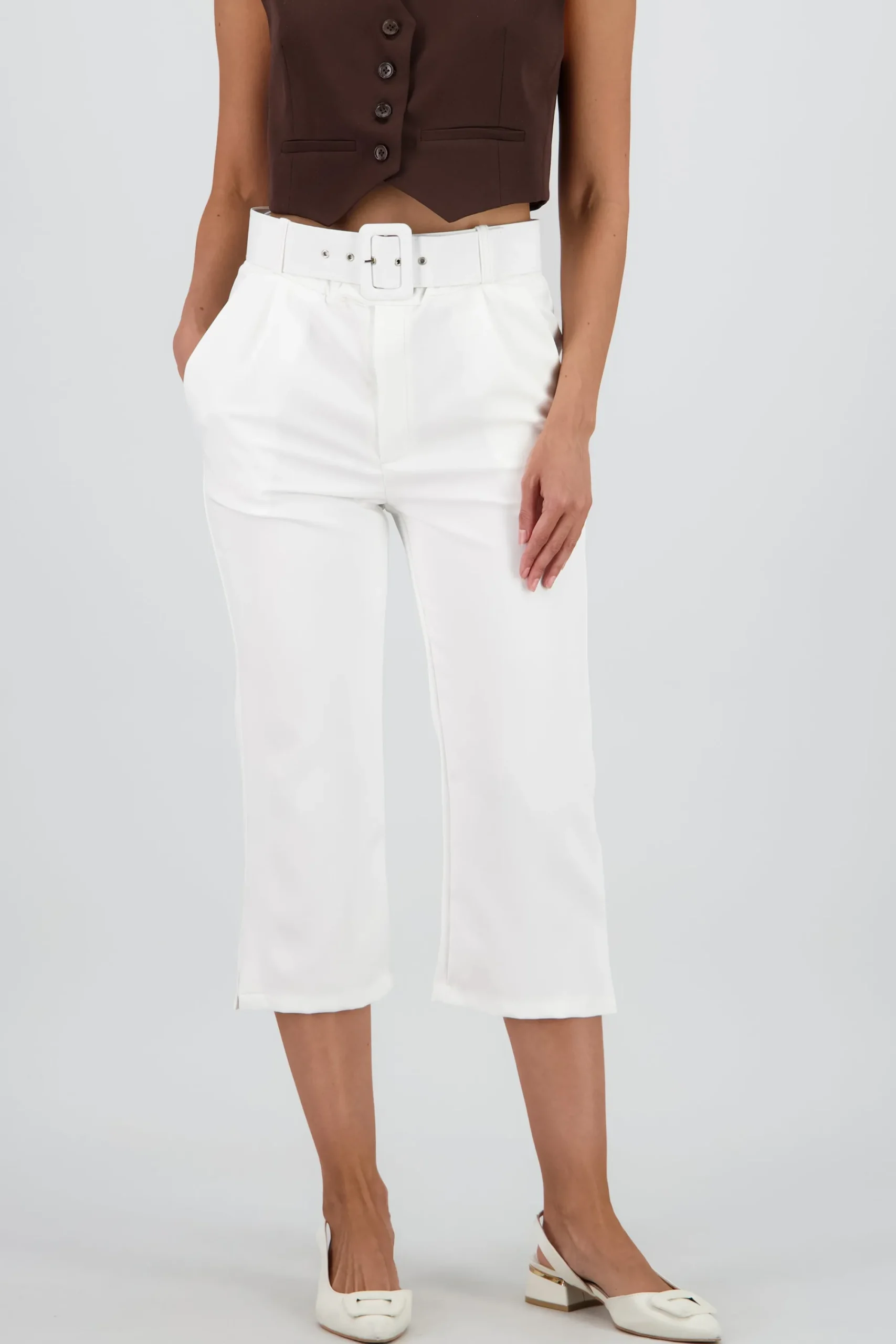 Shasa Capri Pants with Belt