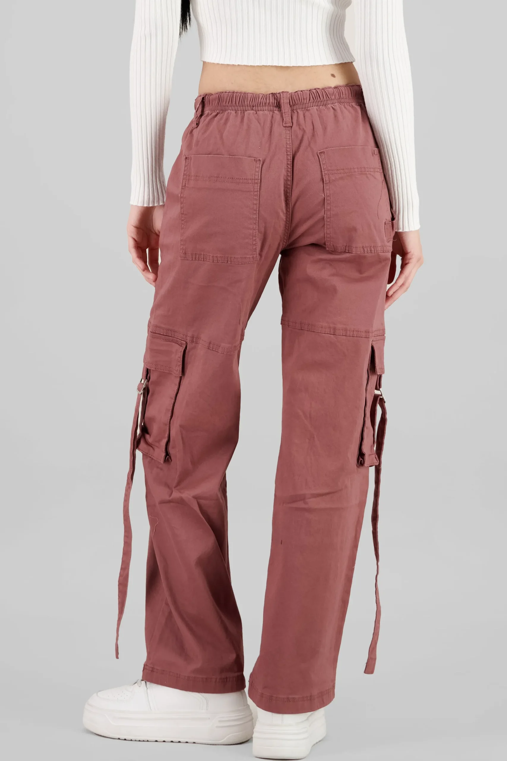Shasa Cargo Jeans with Two Pockets