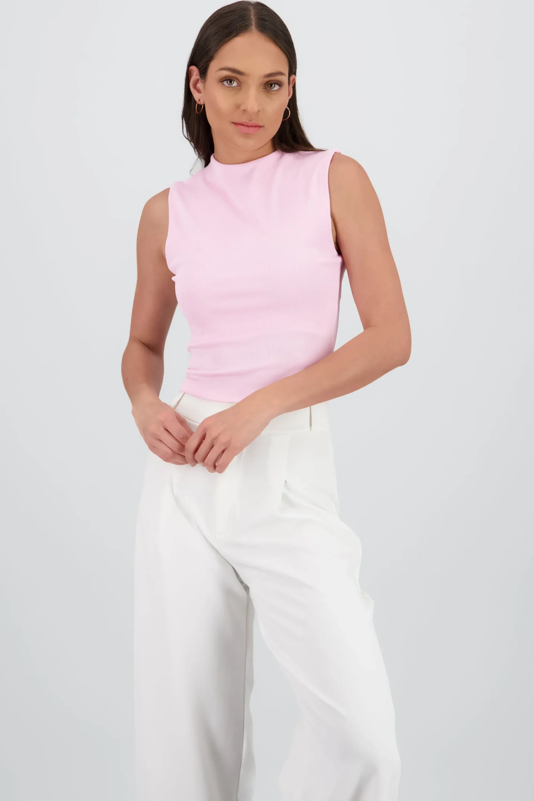 Shasa Chic Thin Ribbed Sleeveless Top