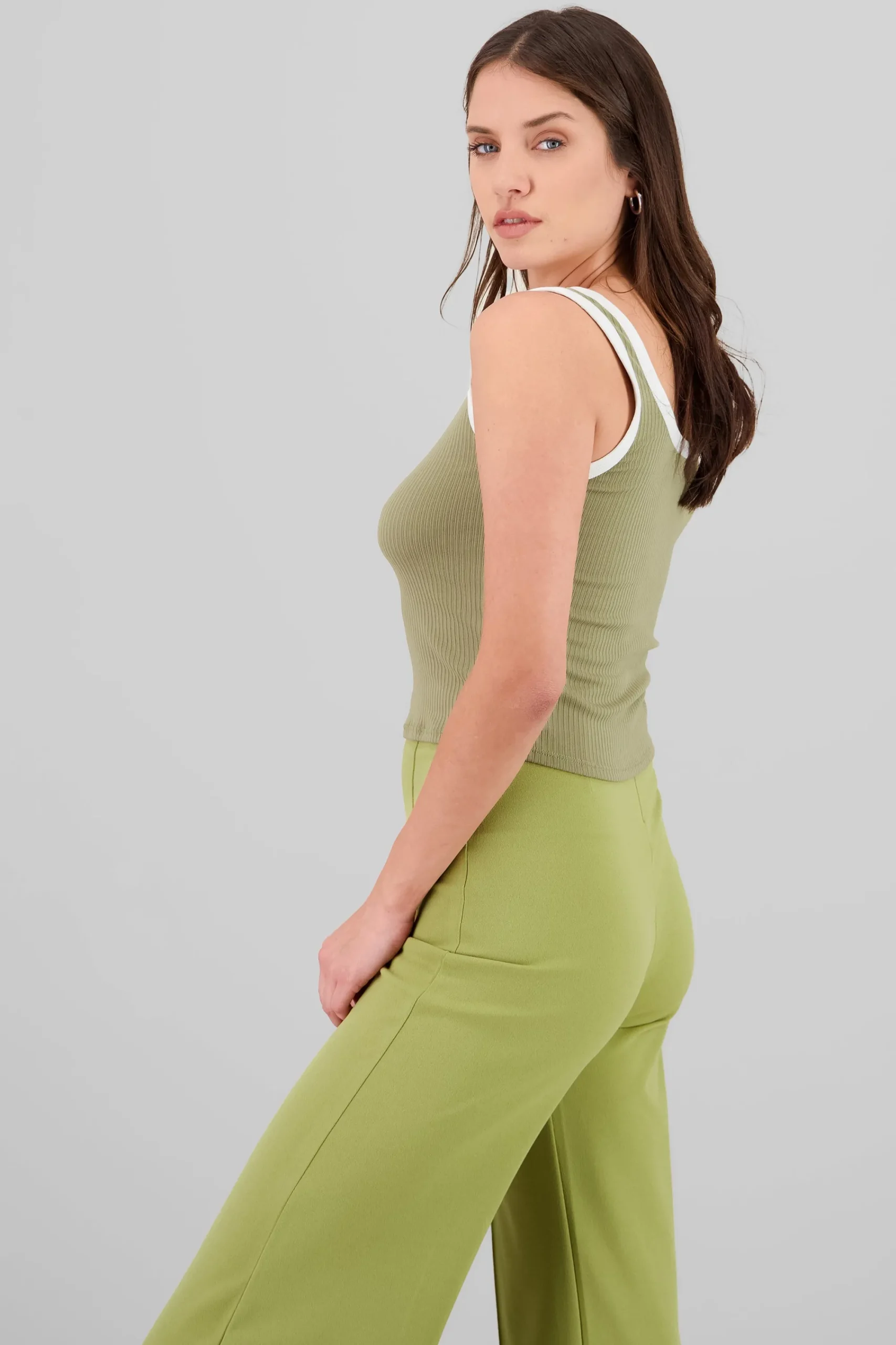 Shasa Contrast Button Detail Sleeveless Top