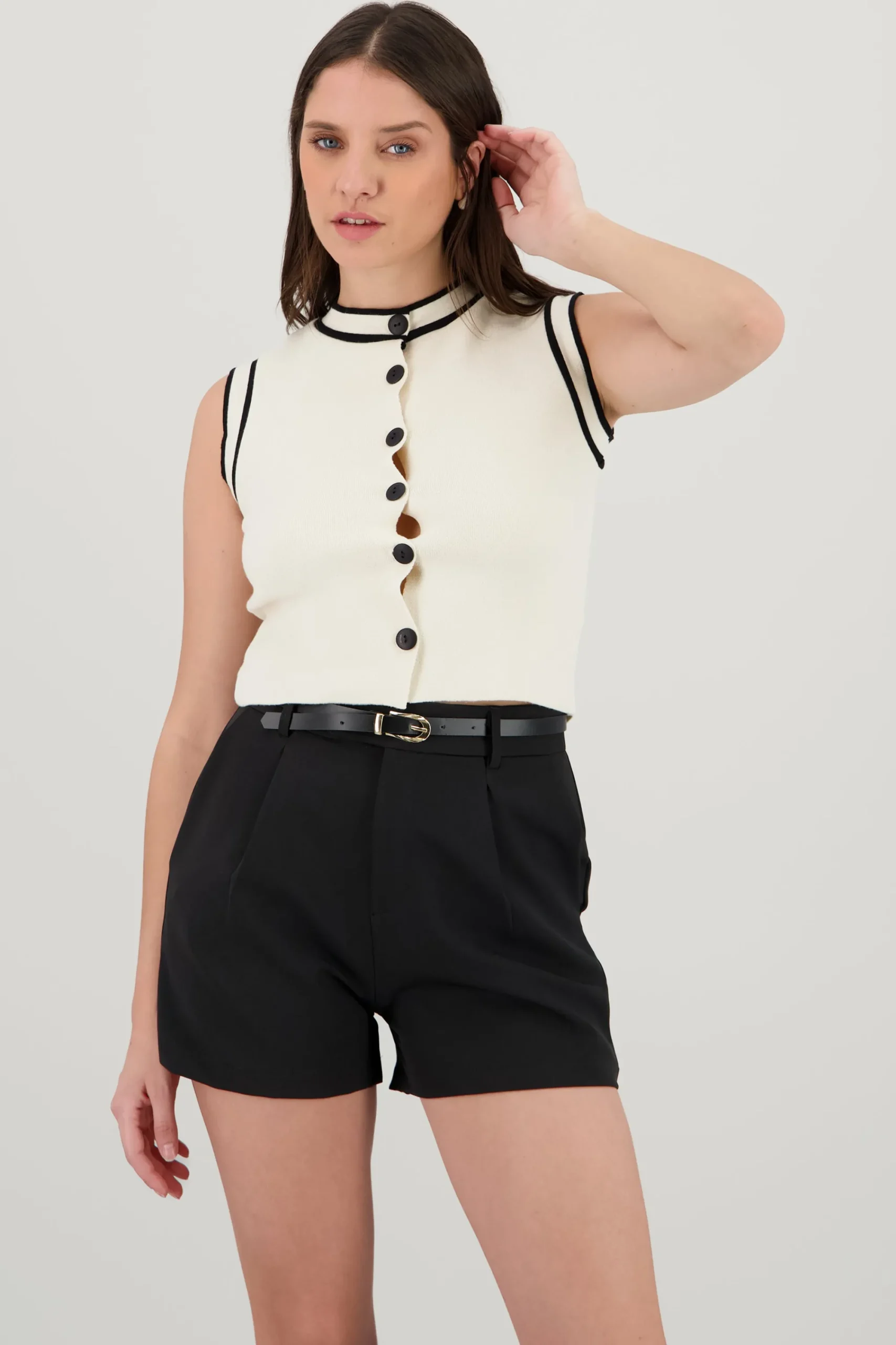 Shasa Contrast Detail Knit Vest