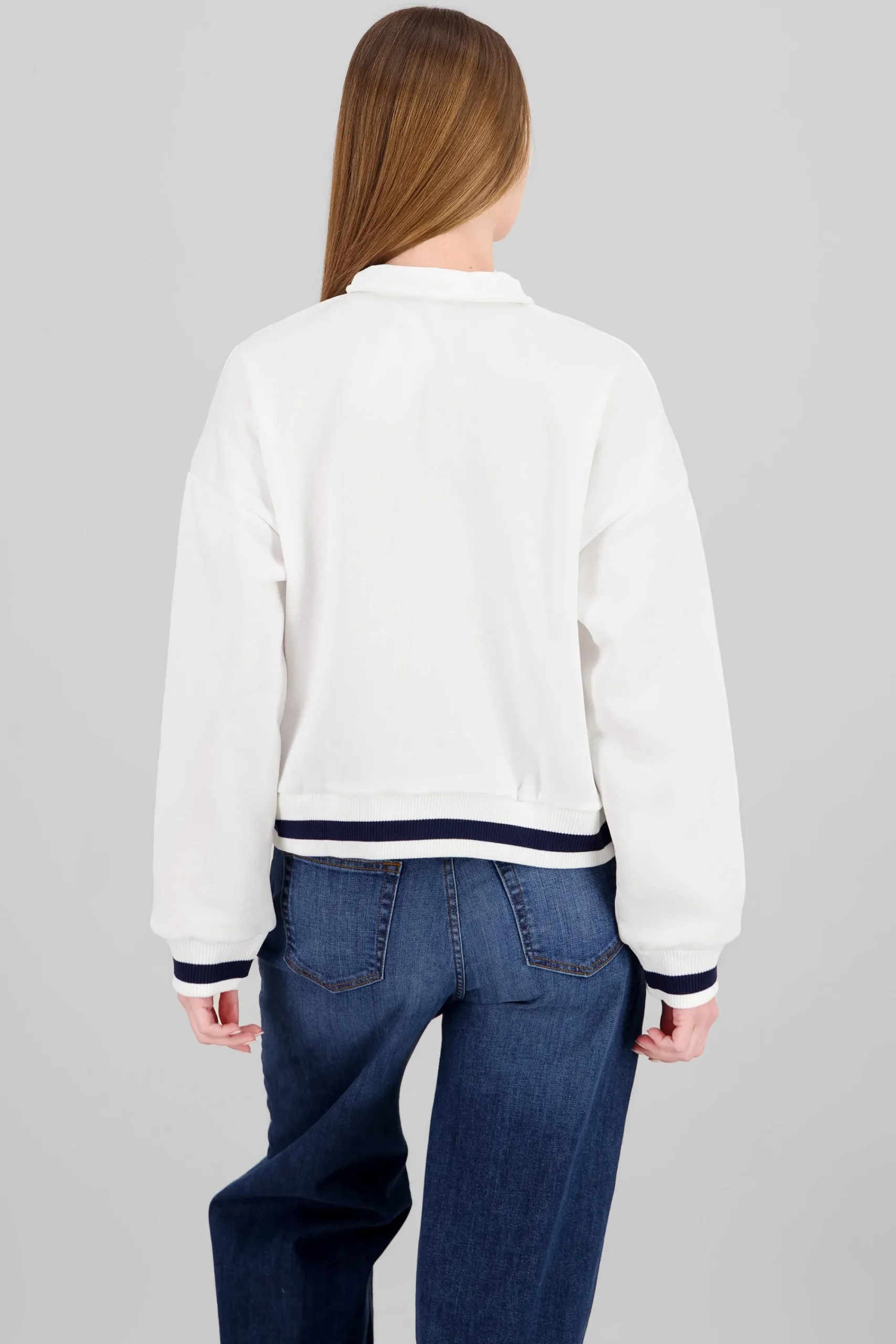 Shasa Contrast Zip-Up Sweatshirt