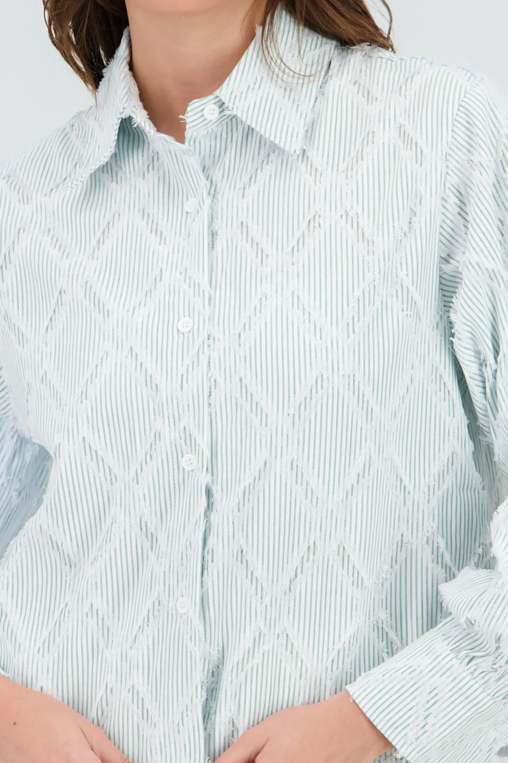Shasa Cropped Embroidered Shirt