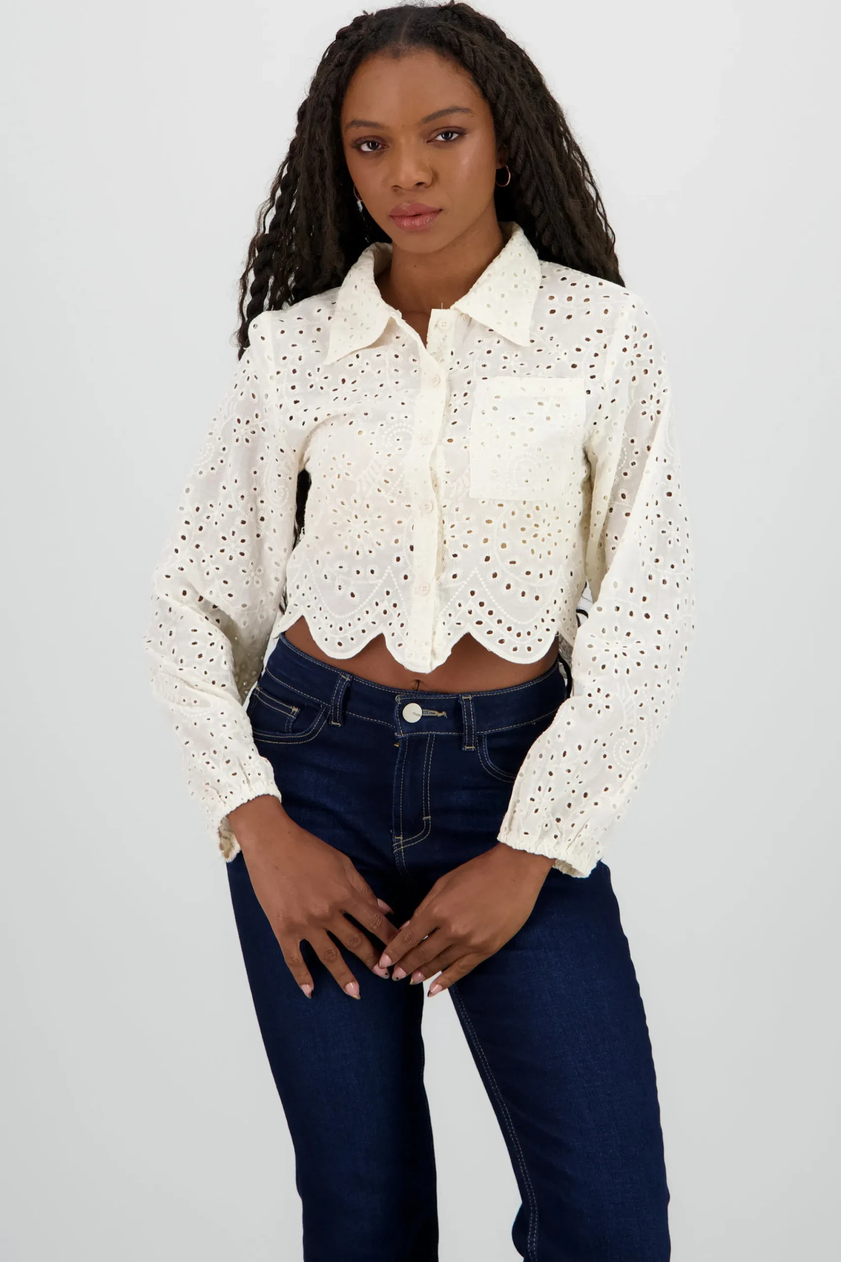 Shasa Cropped Shirt with Details