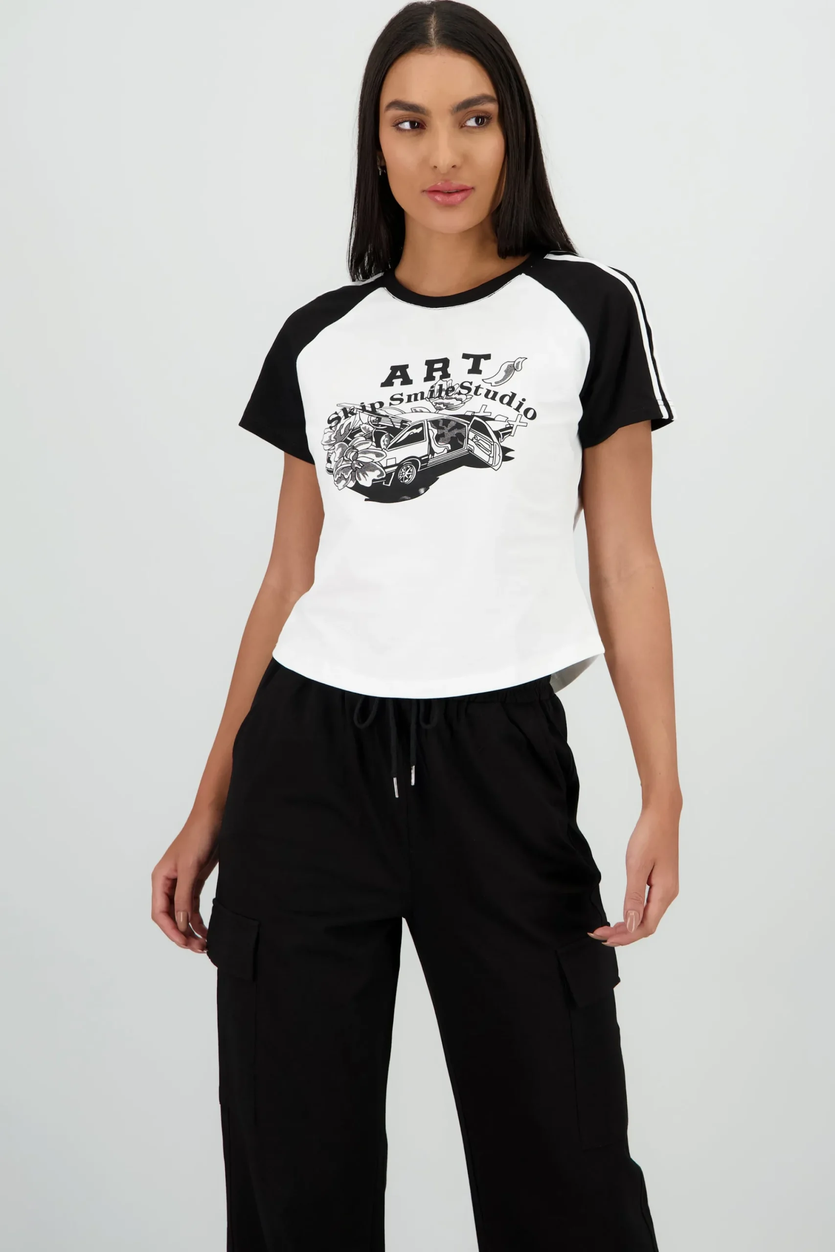 Shasa Cropped T Shirt with Contrast Print