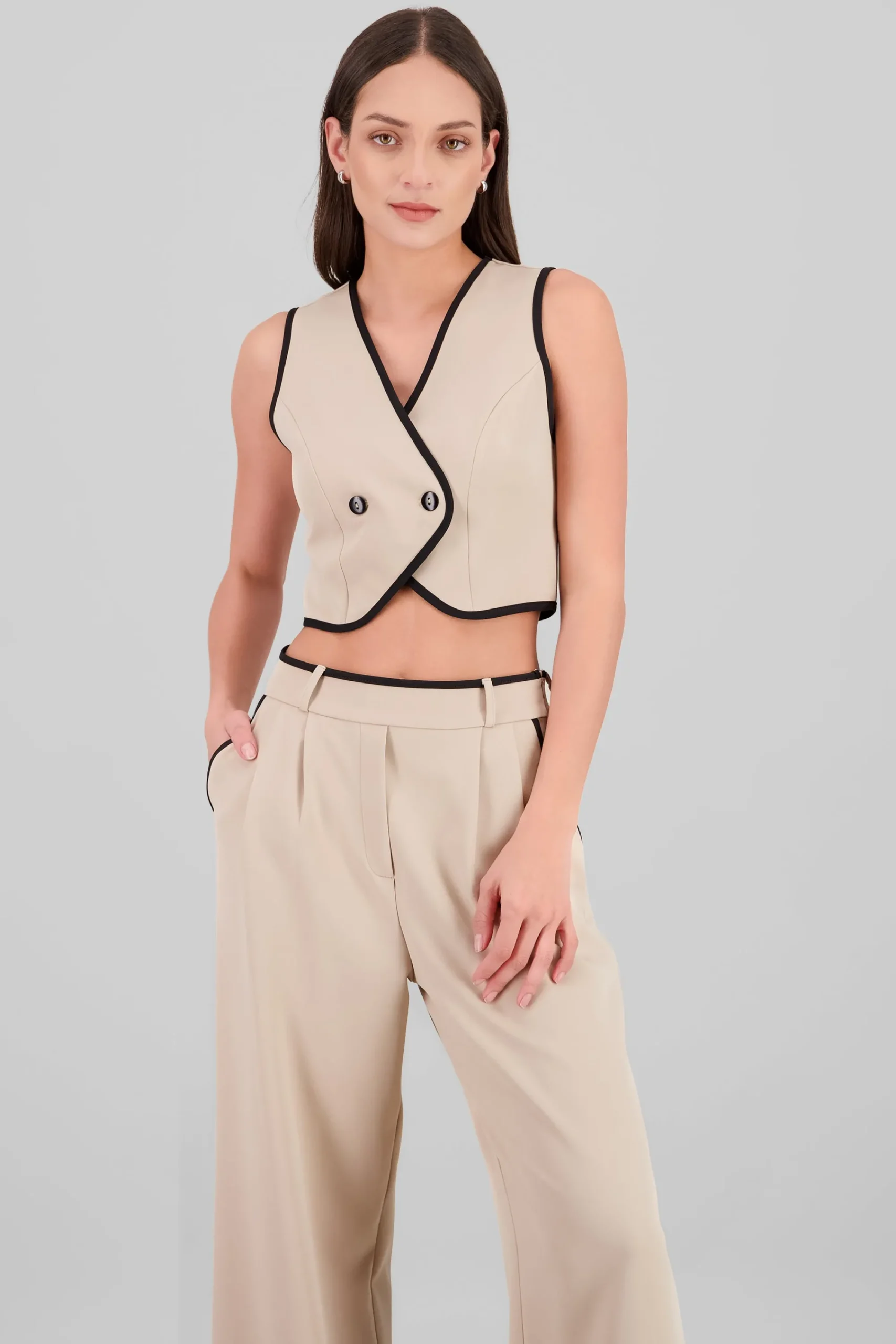 Shasa Crossed Contrast Detail Vest