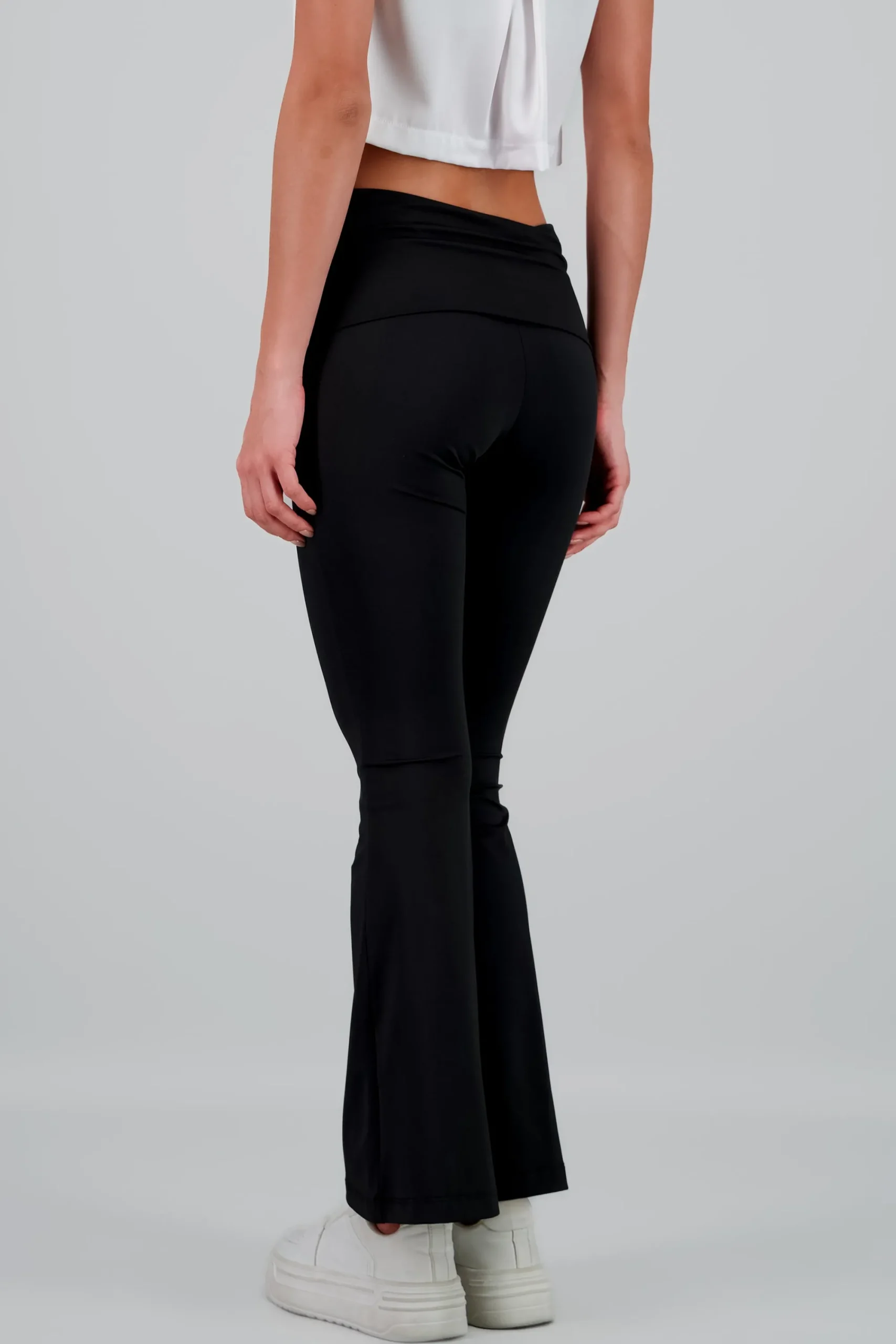 Shasa Flared Leggings with Double Detail