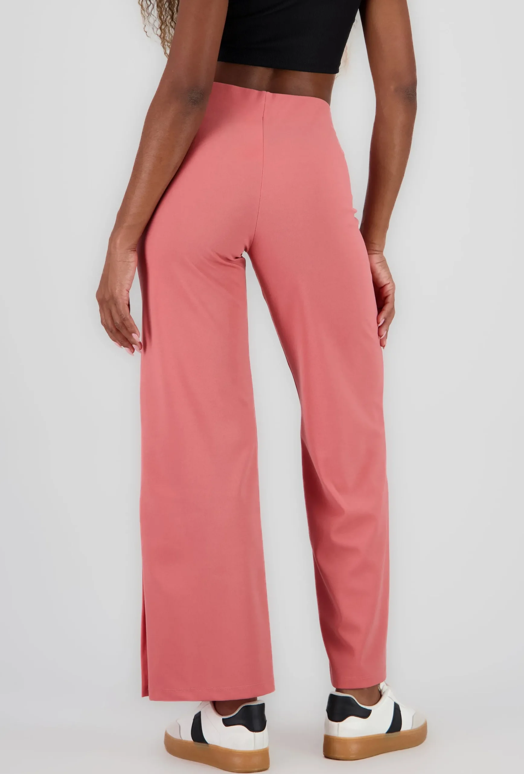 Shasa Flared pant with front seams