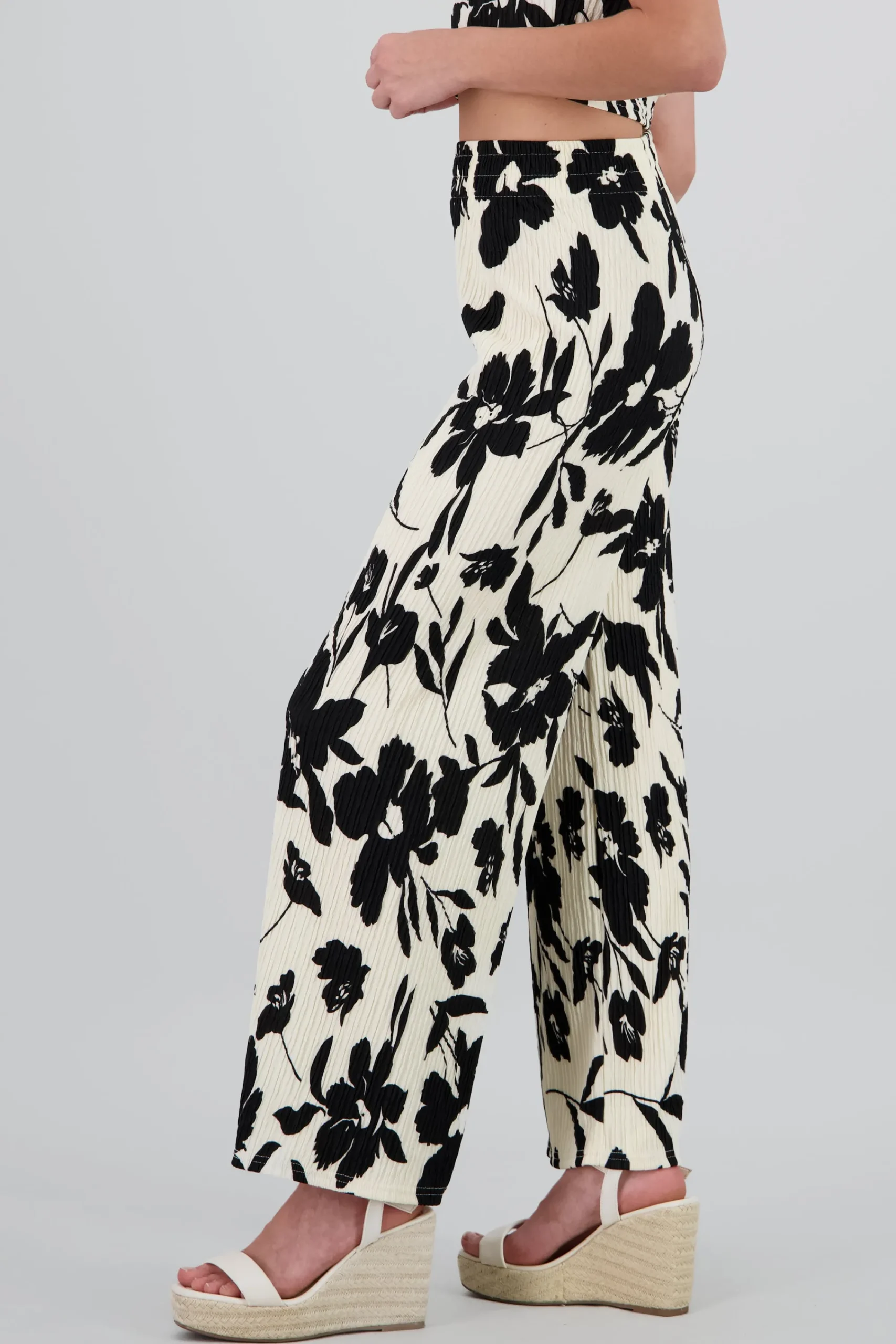 Shasa Flowing Tropical Floral Pants