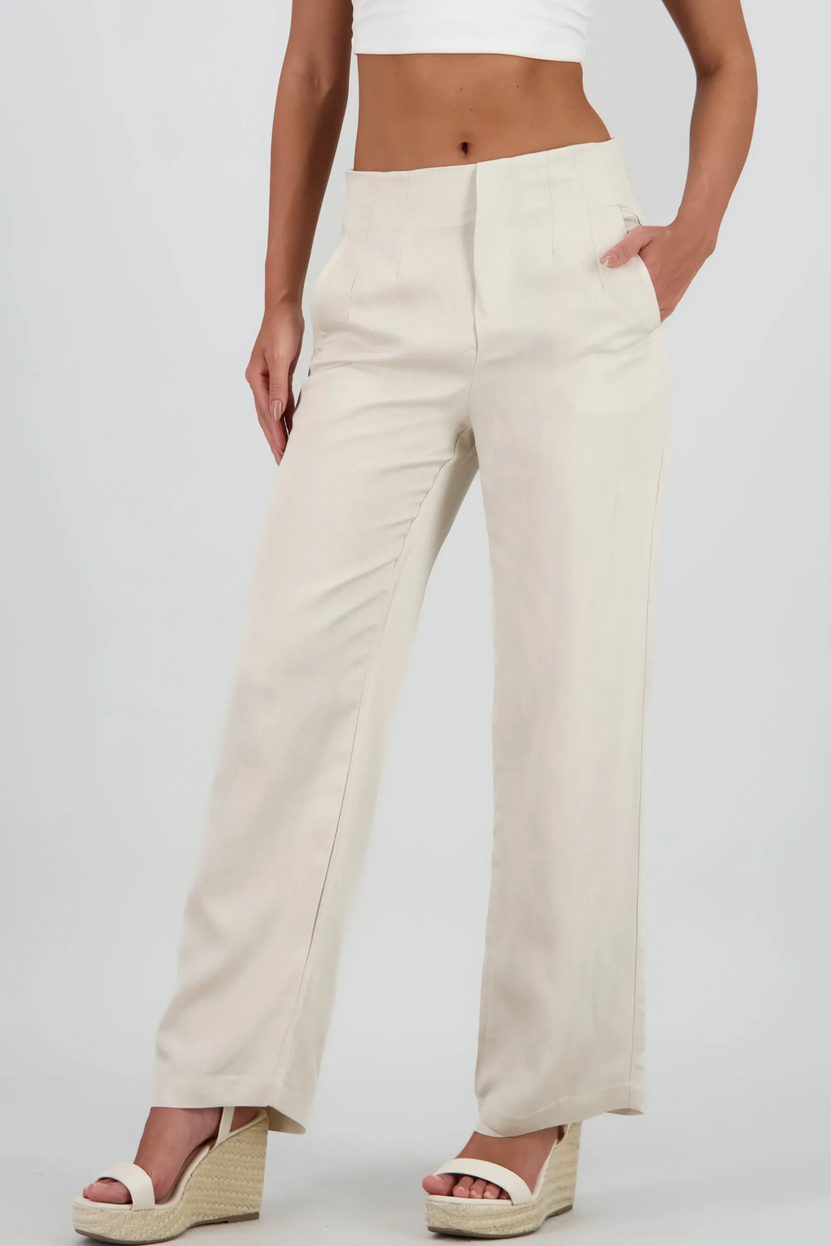 Shasa Fluid Pants with Pleat Detail