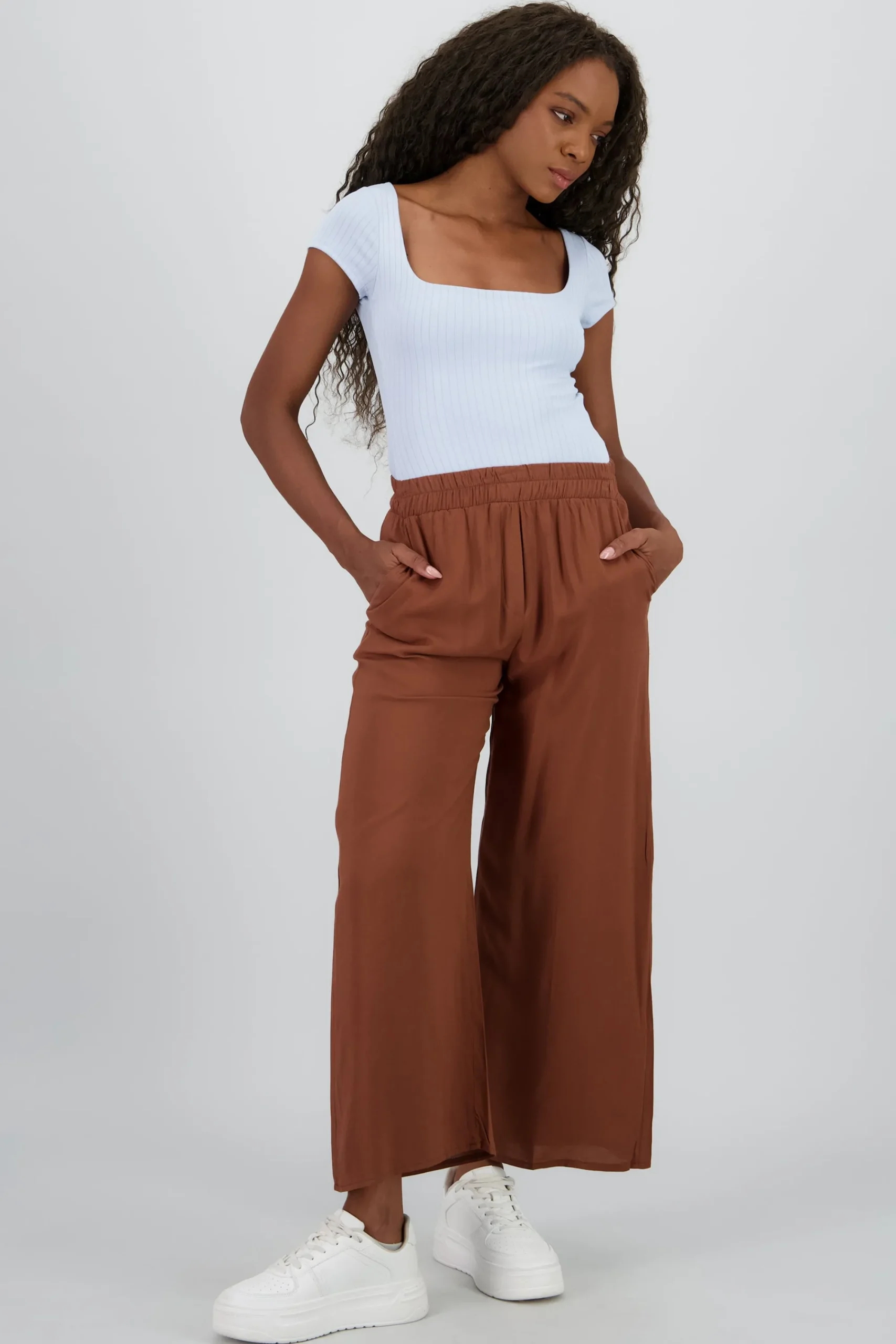 Shasa High waist wide leg pant
