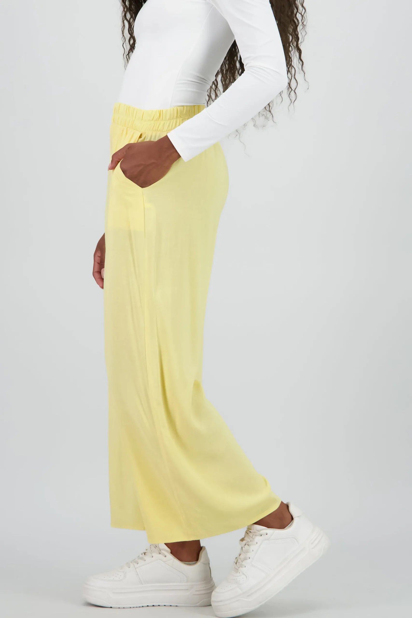 Shasa High waist wide leg pant