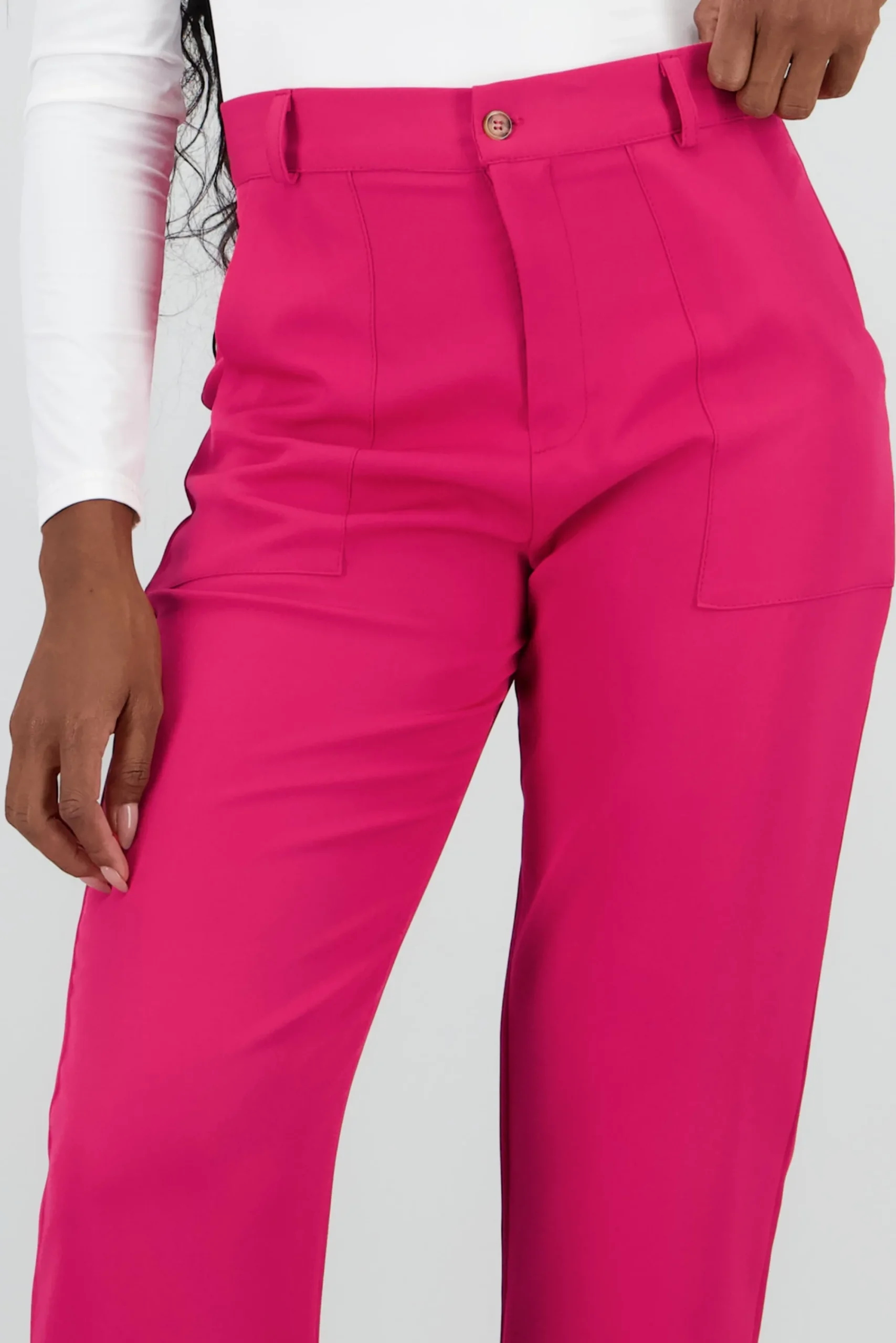 Shasa Highwaisted capri pant with pockets