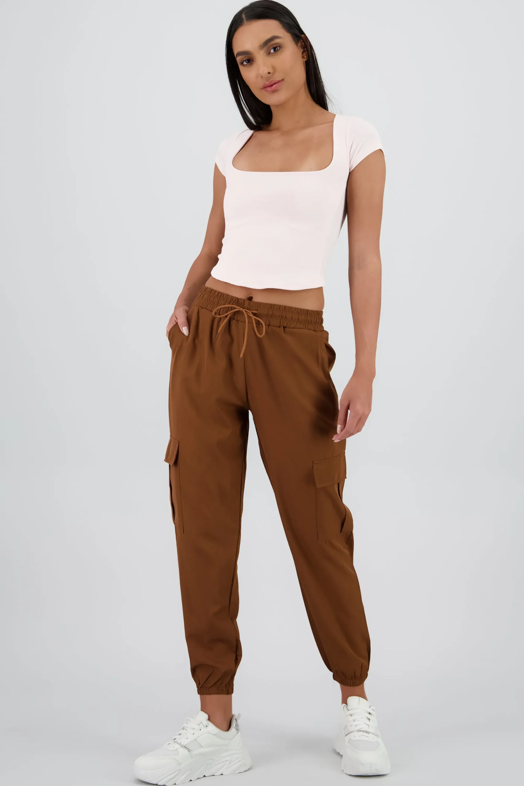 Shasa Jogger with cargo pockets
