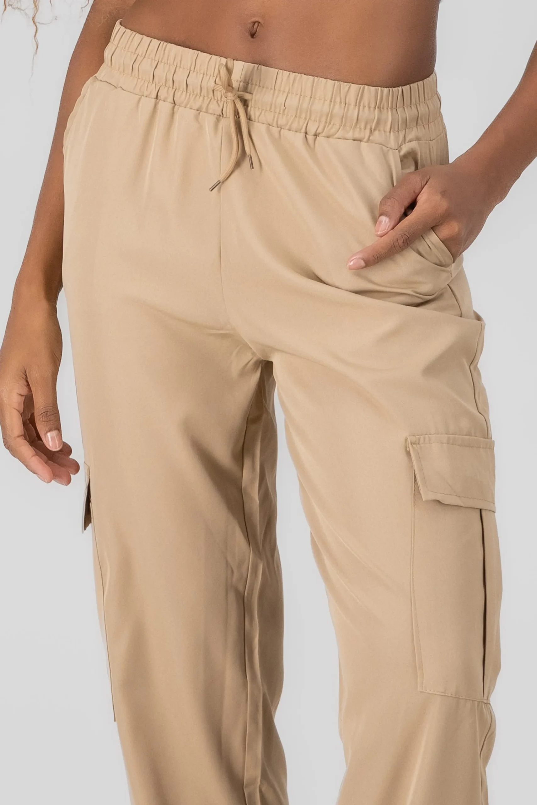 Shasa Jogger with cargo pockets