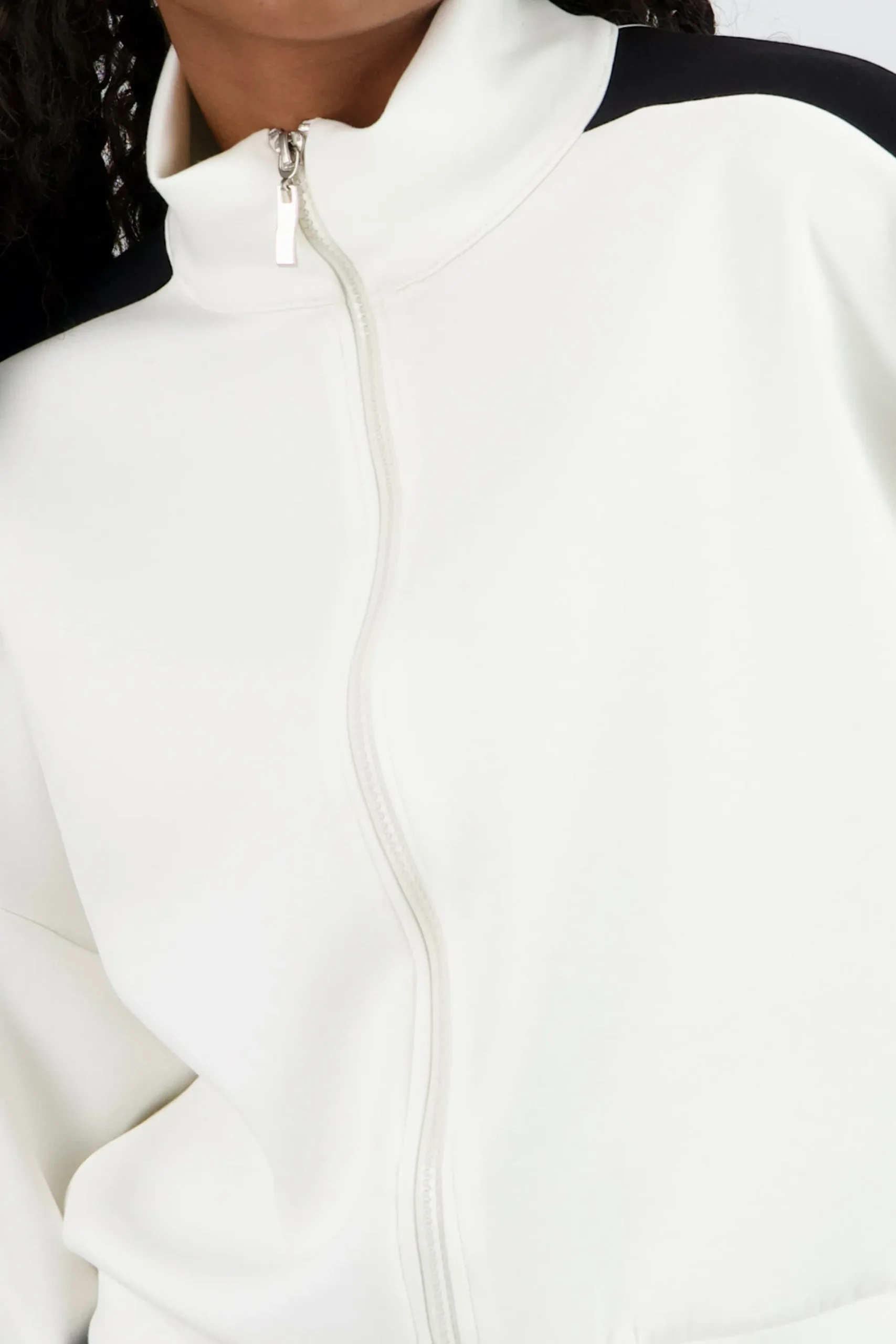 Shasa Lightweight Contrast Jacket