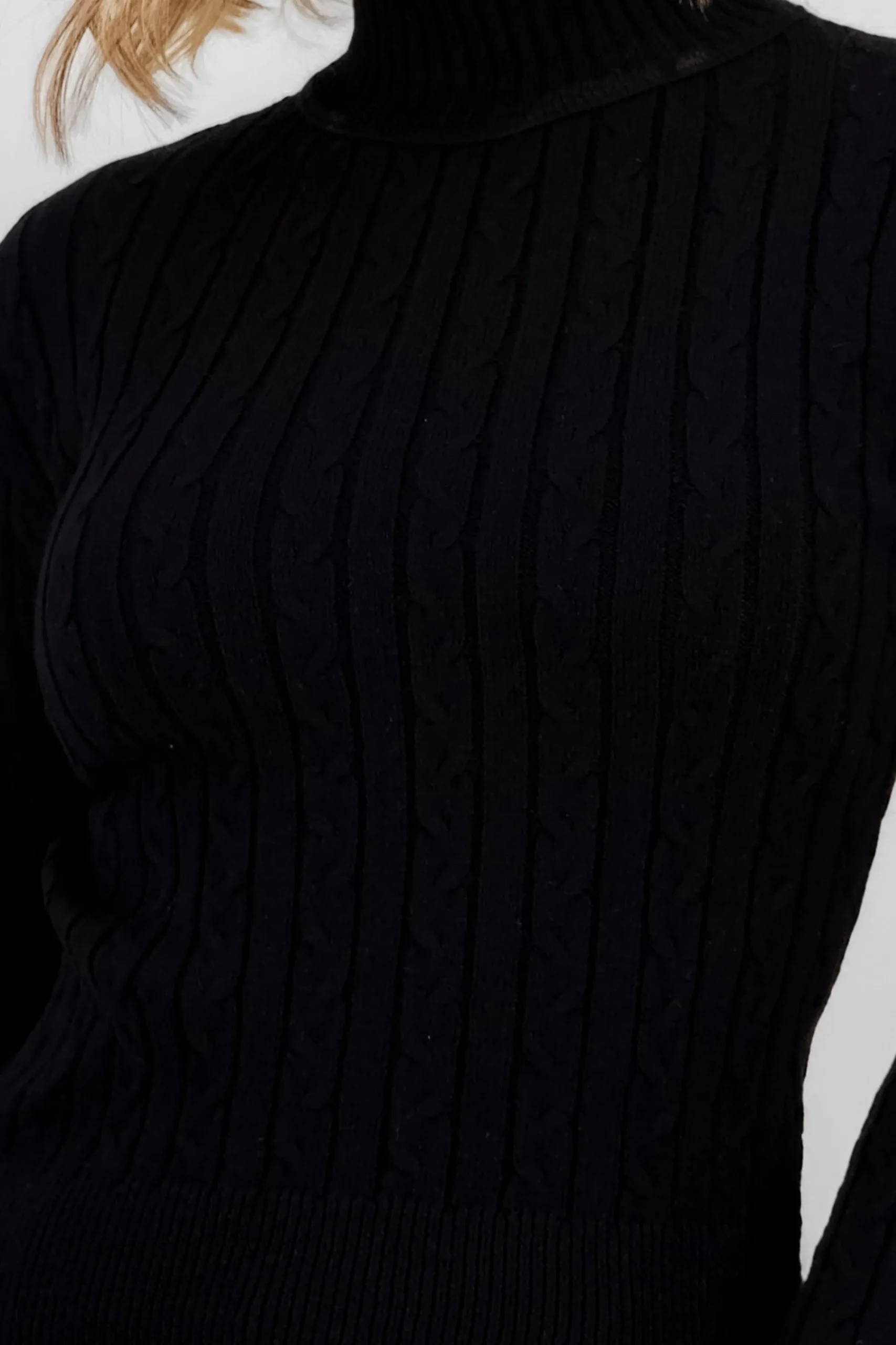 Shasa Long Sleeve Knit Sweater