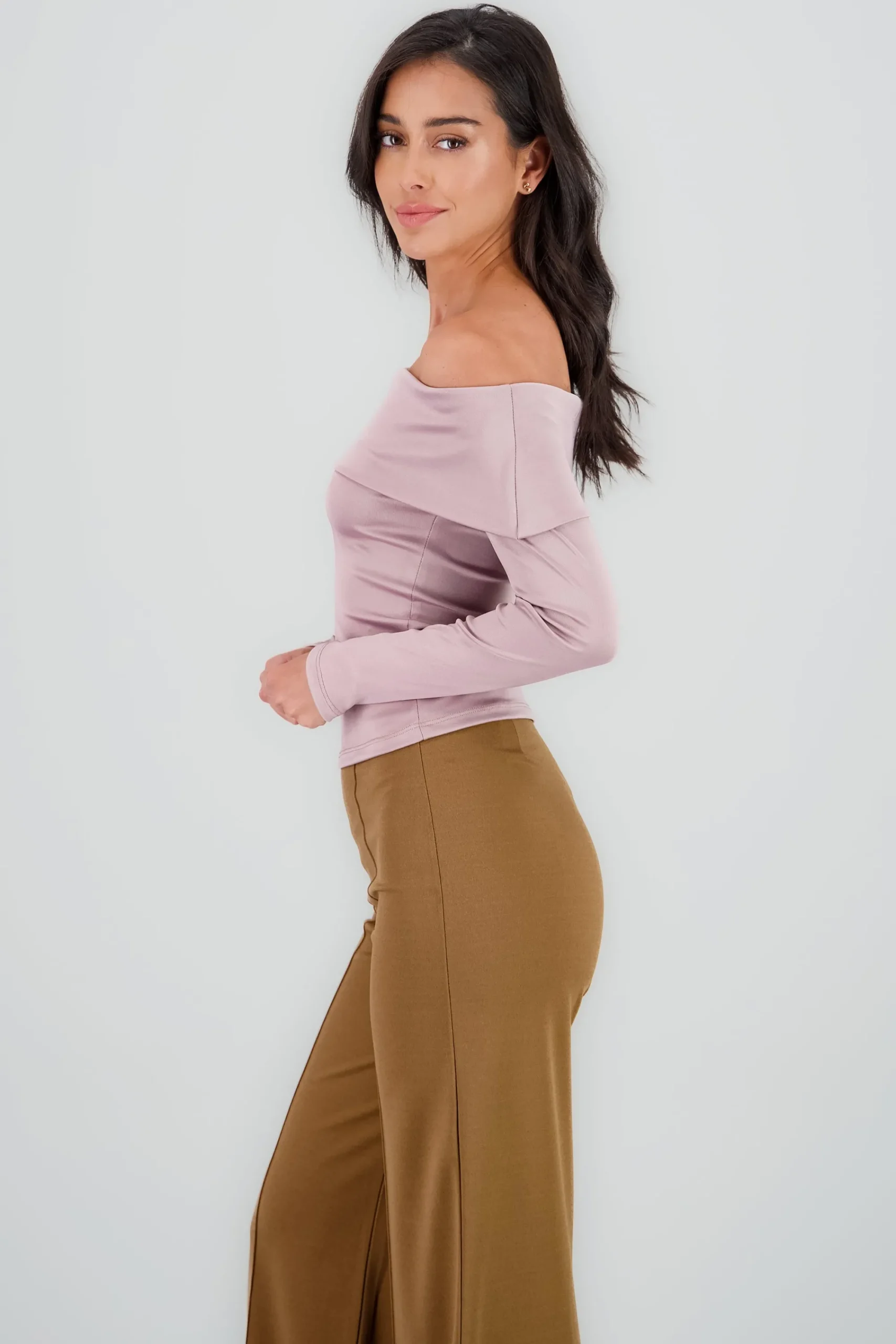 Shasa Long Sleeve Off Shoulder Solid Top
