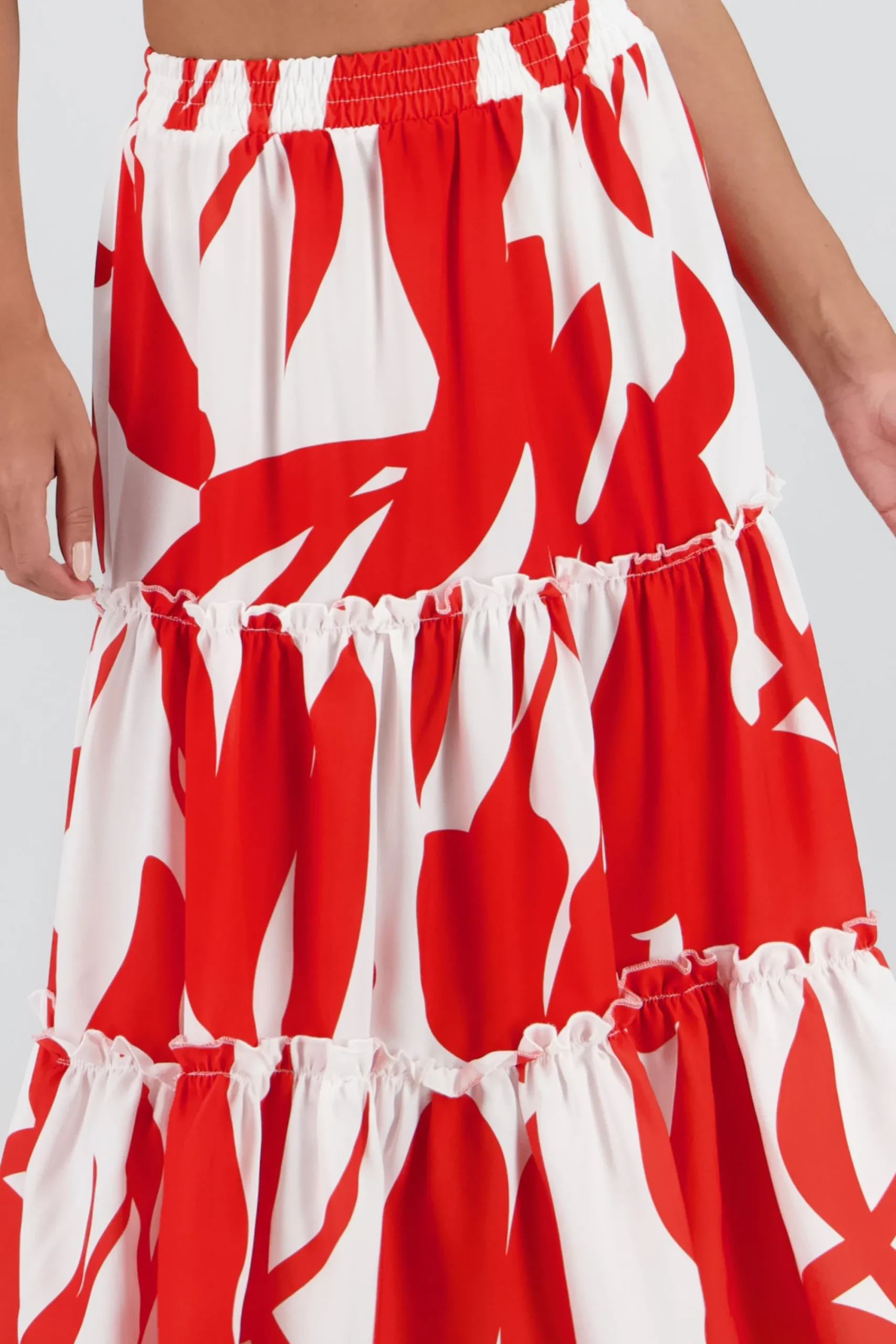 Shasa Midi ruffled skirt with waistband