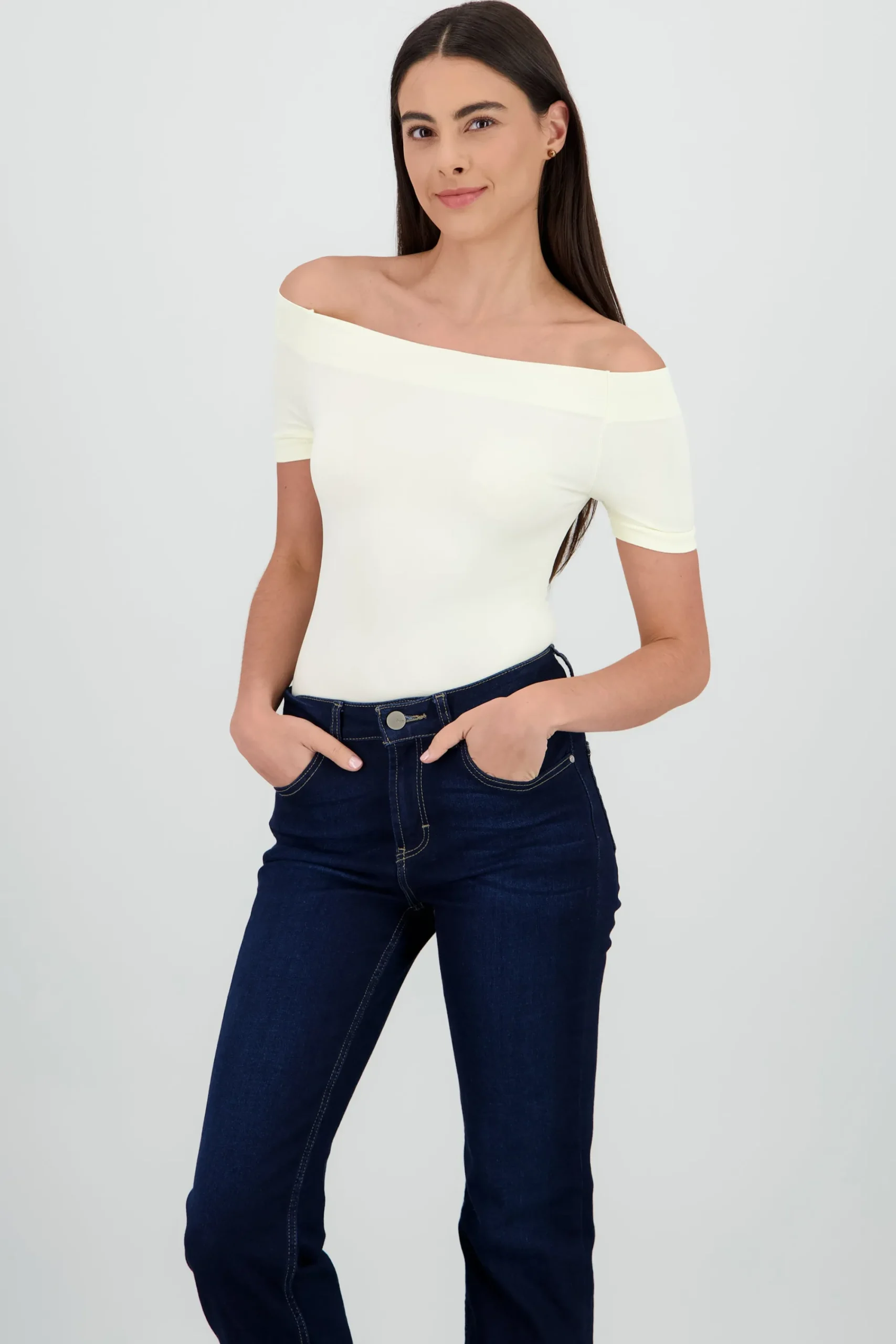 Shasa Off shoulder bodysuit