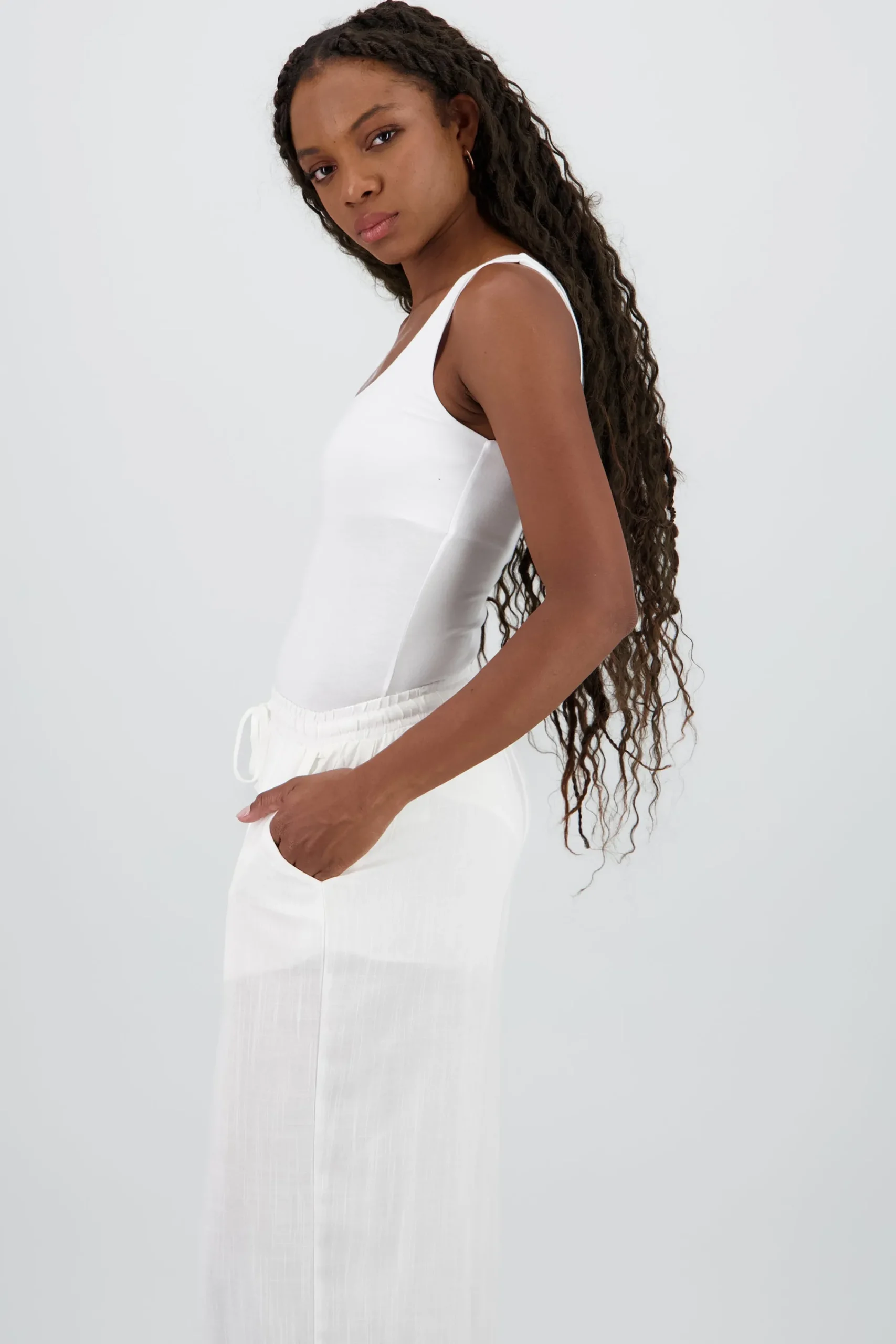 Shasa Plain Bodysuit with Round Neck