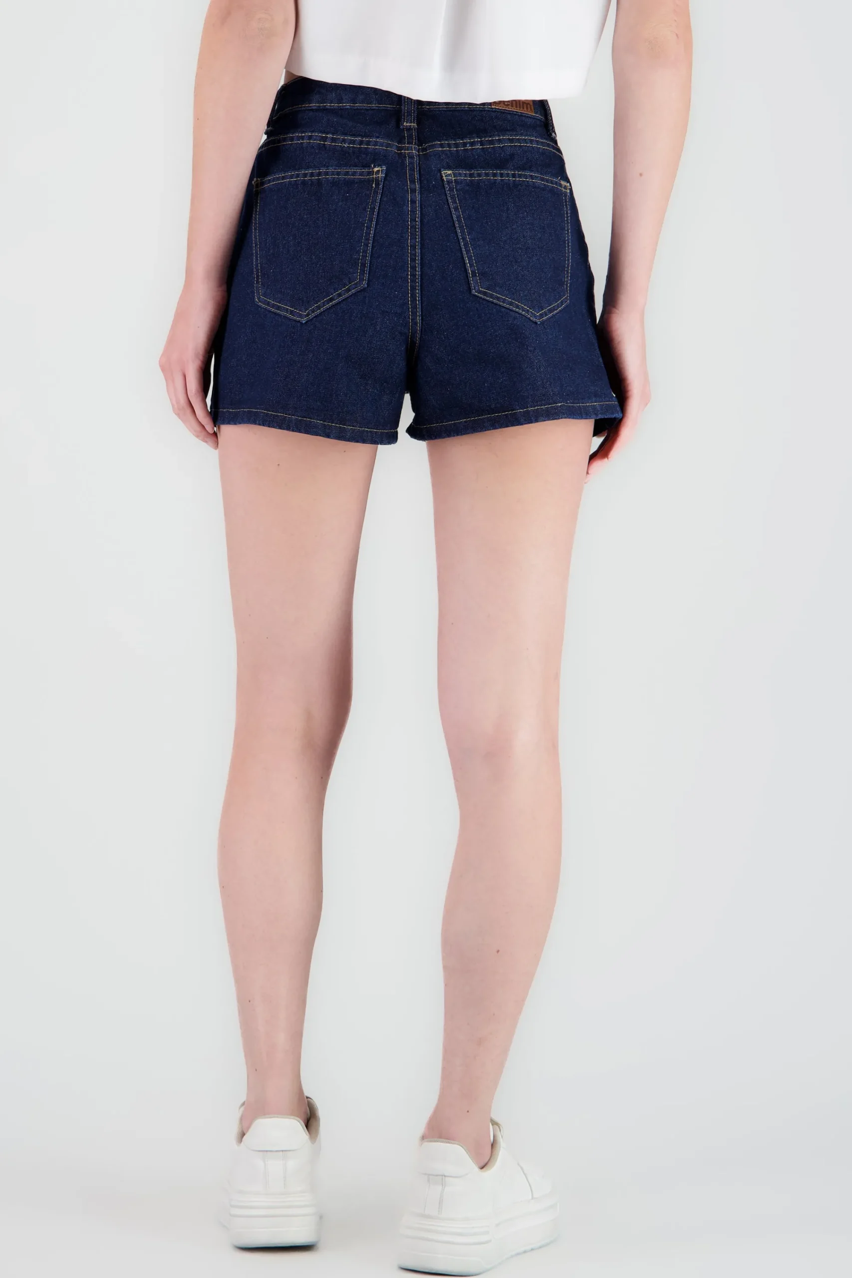 Shasa Plain Shorts with Diagonal Pockets