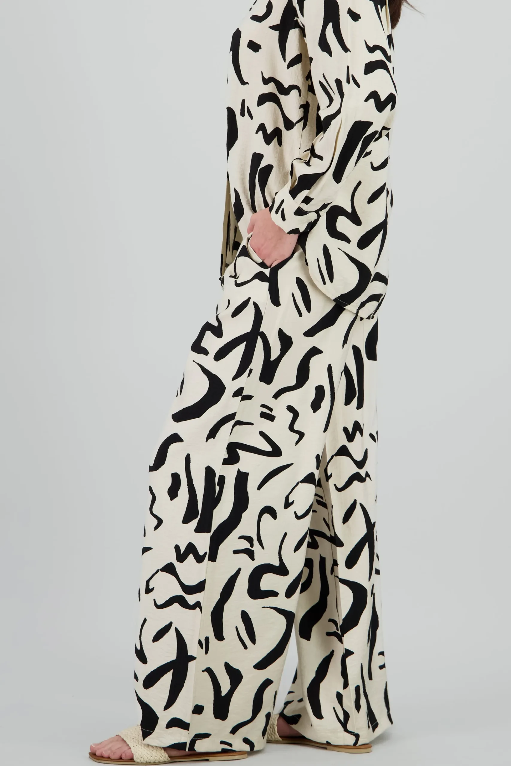 Shasa Print Detail Wide Leg Pants