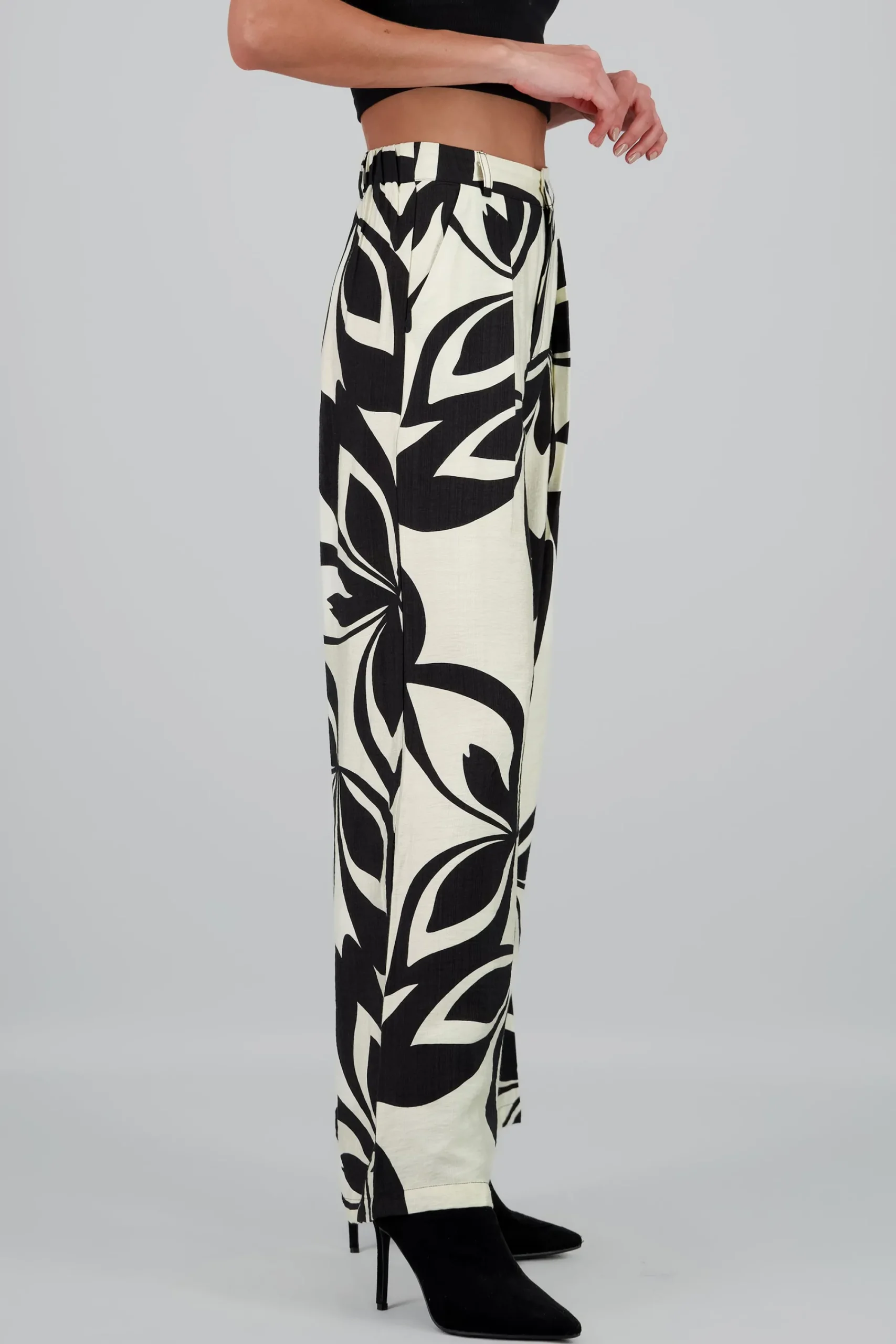 Shasa Printed Pants
