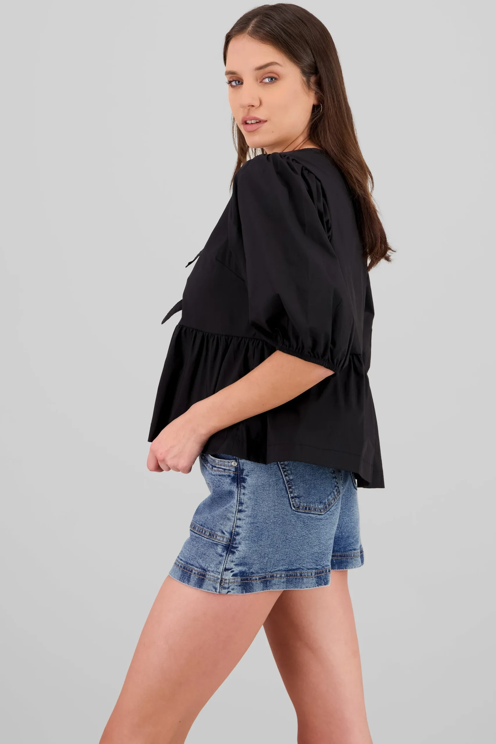Shasa Puff Sleeve Bow Blouse