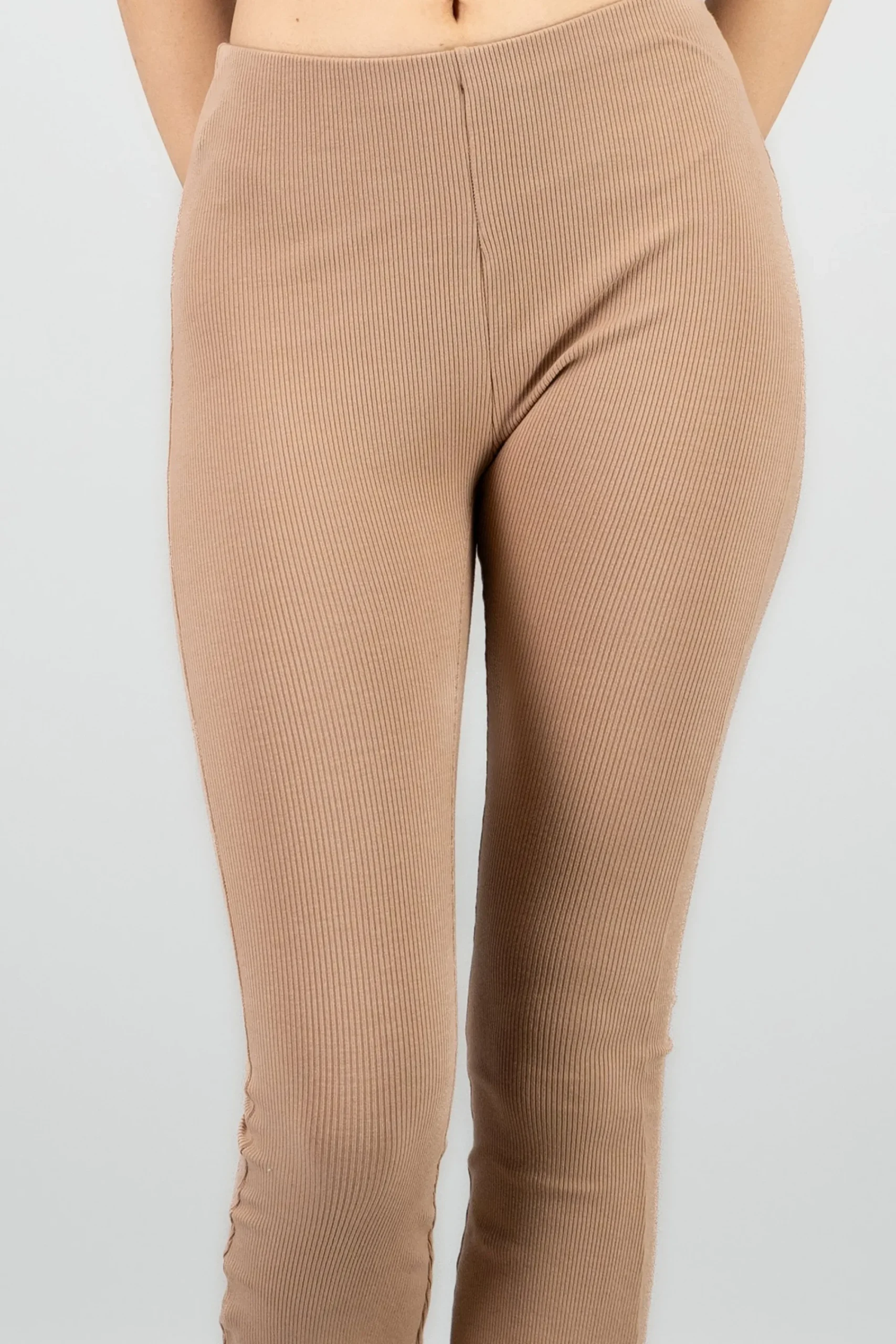 Shasa Ribbed Flared Leggings