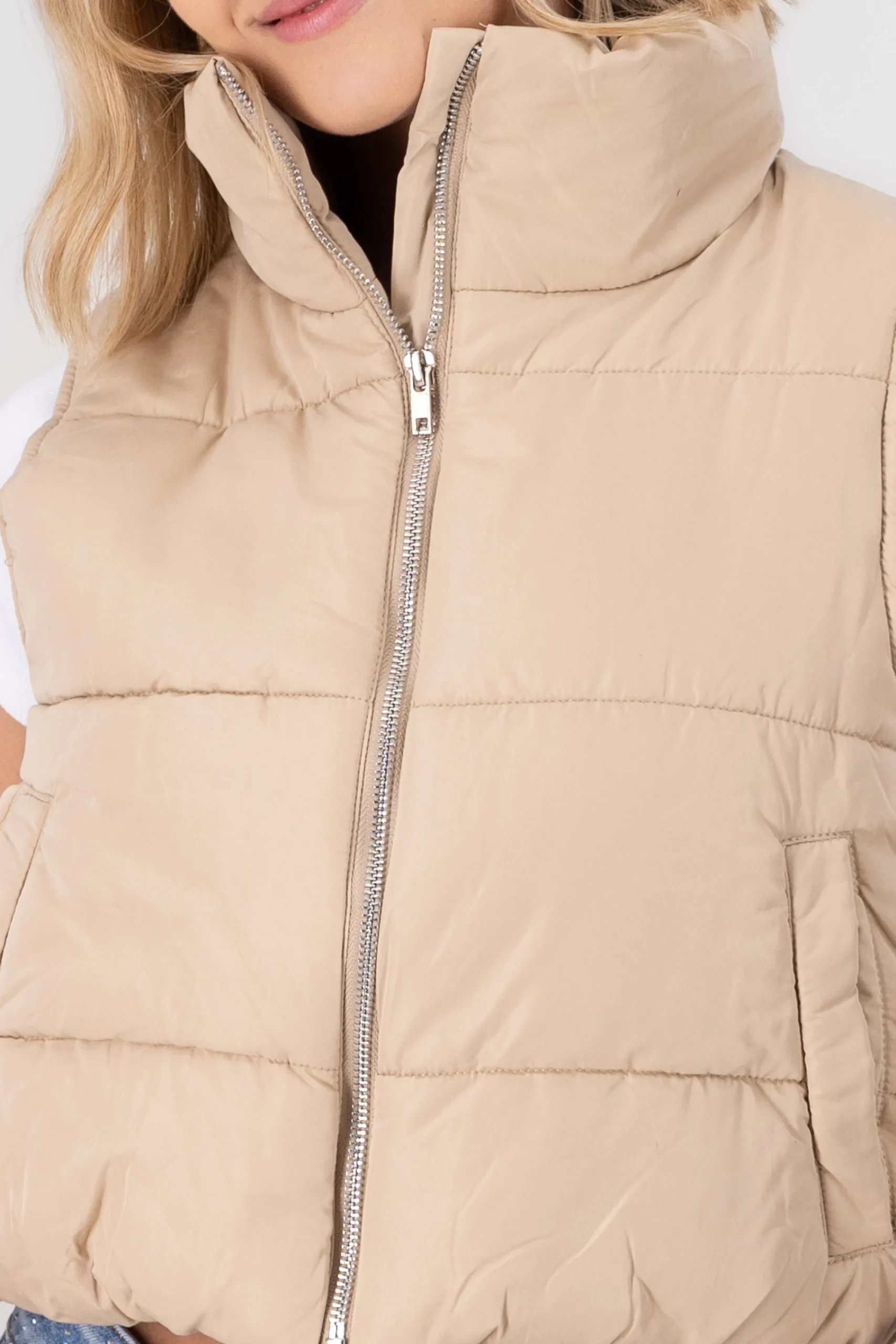 Shasa Short Quilted Vest