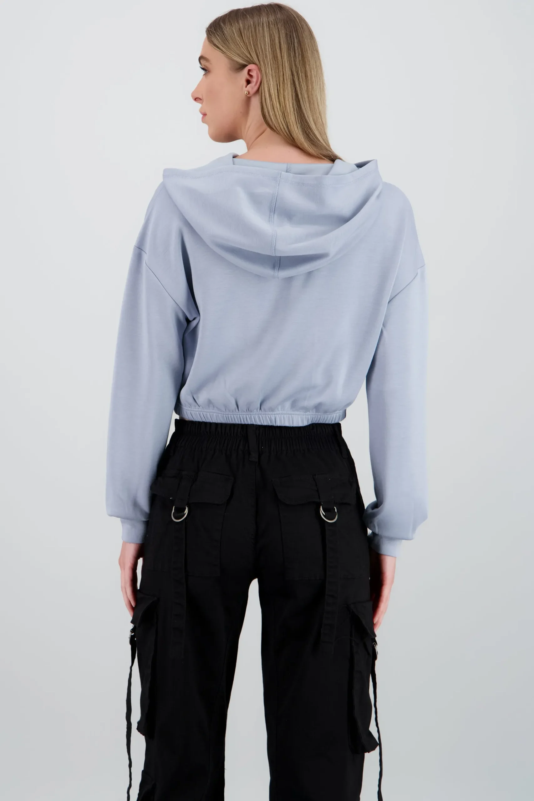 Shasa Soft Cropped Sweatshirt