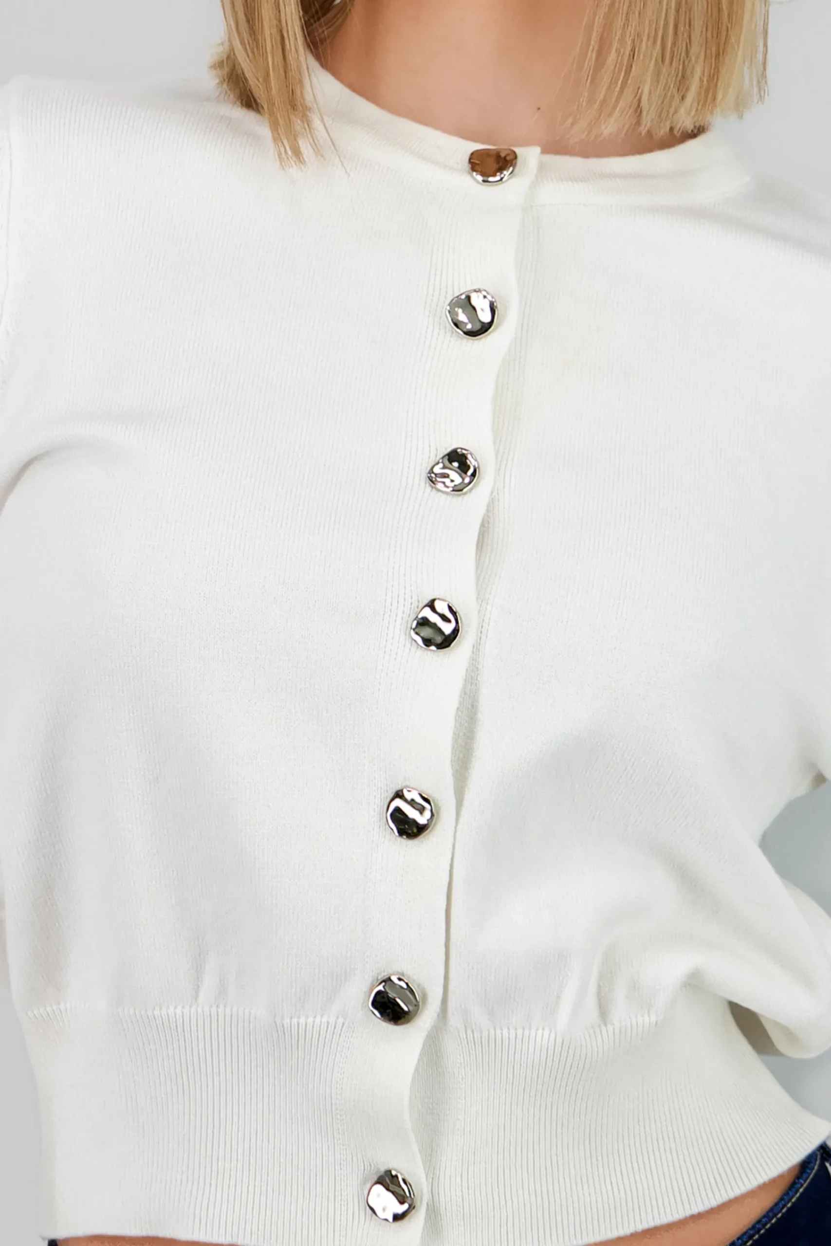 Shasa Solid Buttoned Sweater