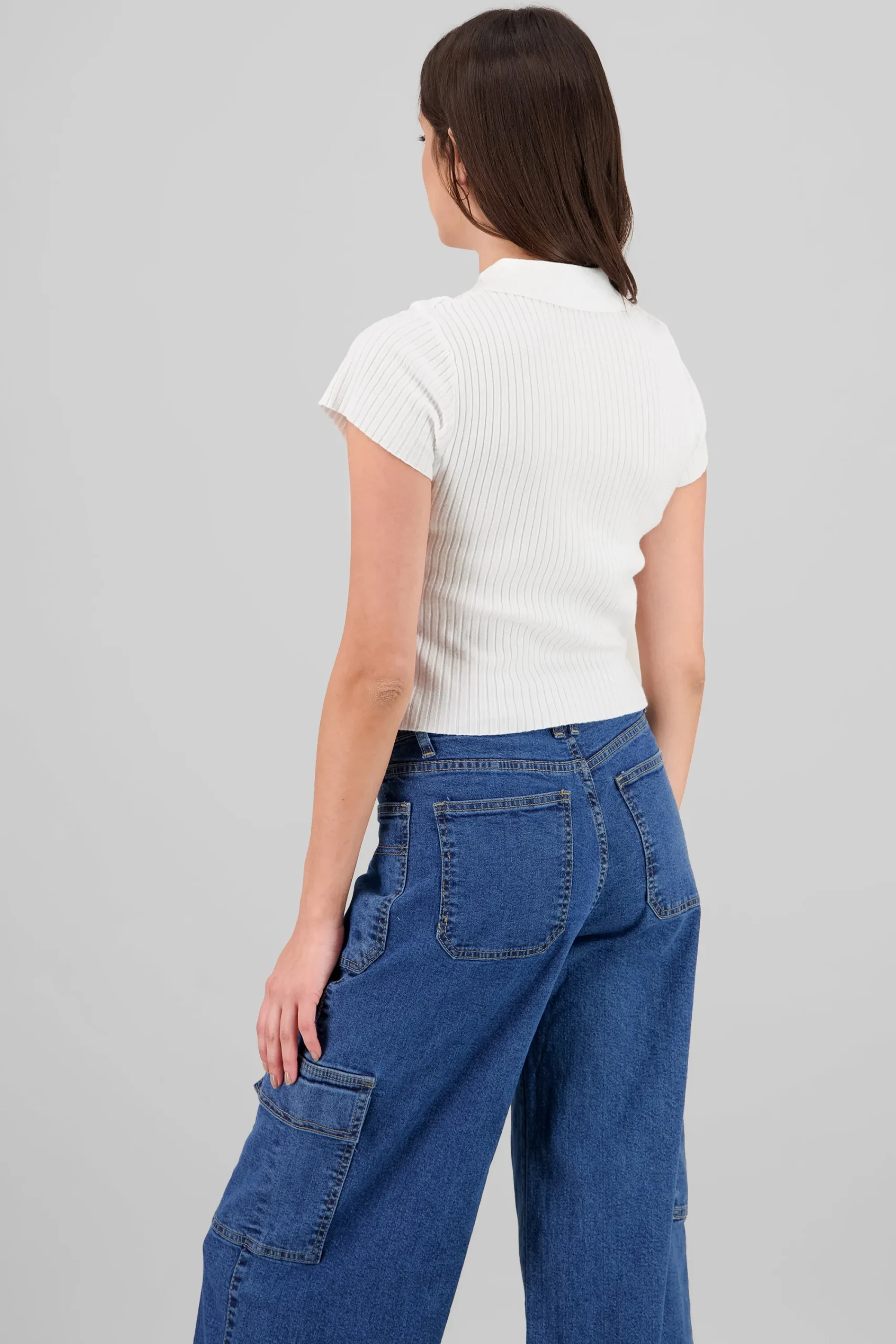 Shasa Solid Knit Top with Zipper