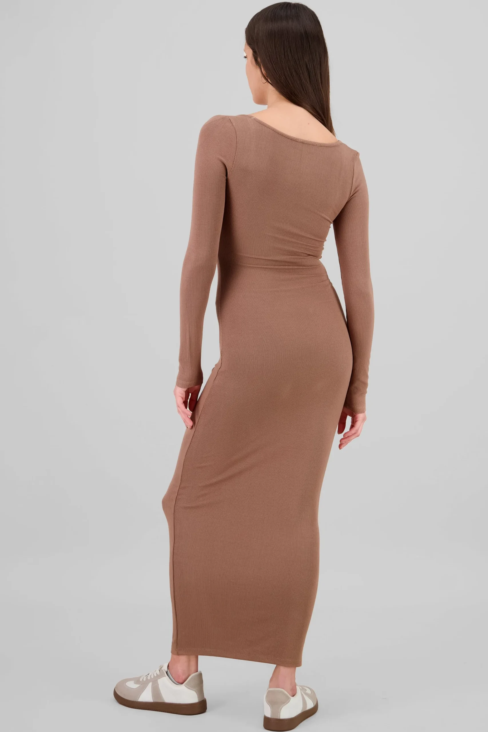 Shasa Solid Long Sleeve Maxi Dress