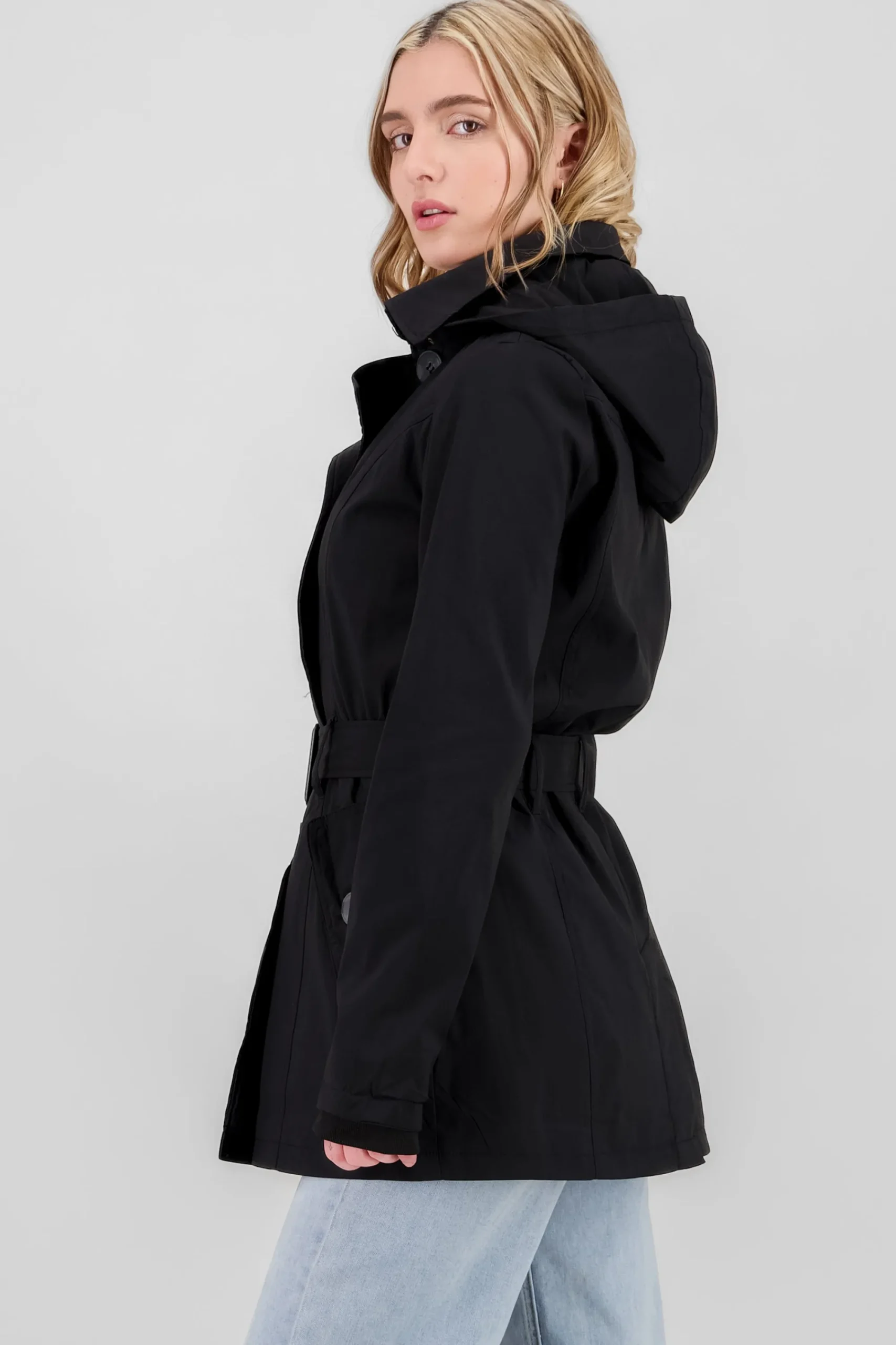 Shasa Solid Trench Coat With Button