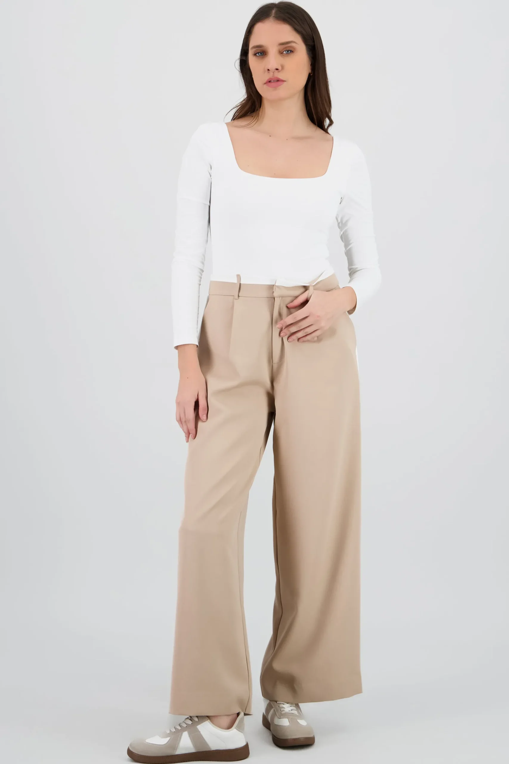 Shasa Straight Leg Pants with Contrast Detail
