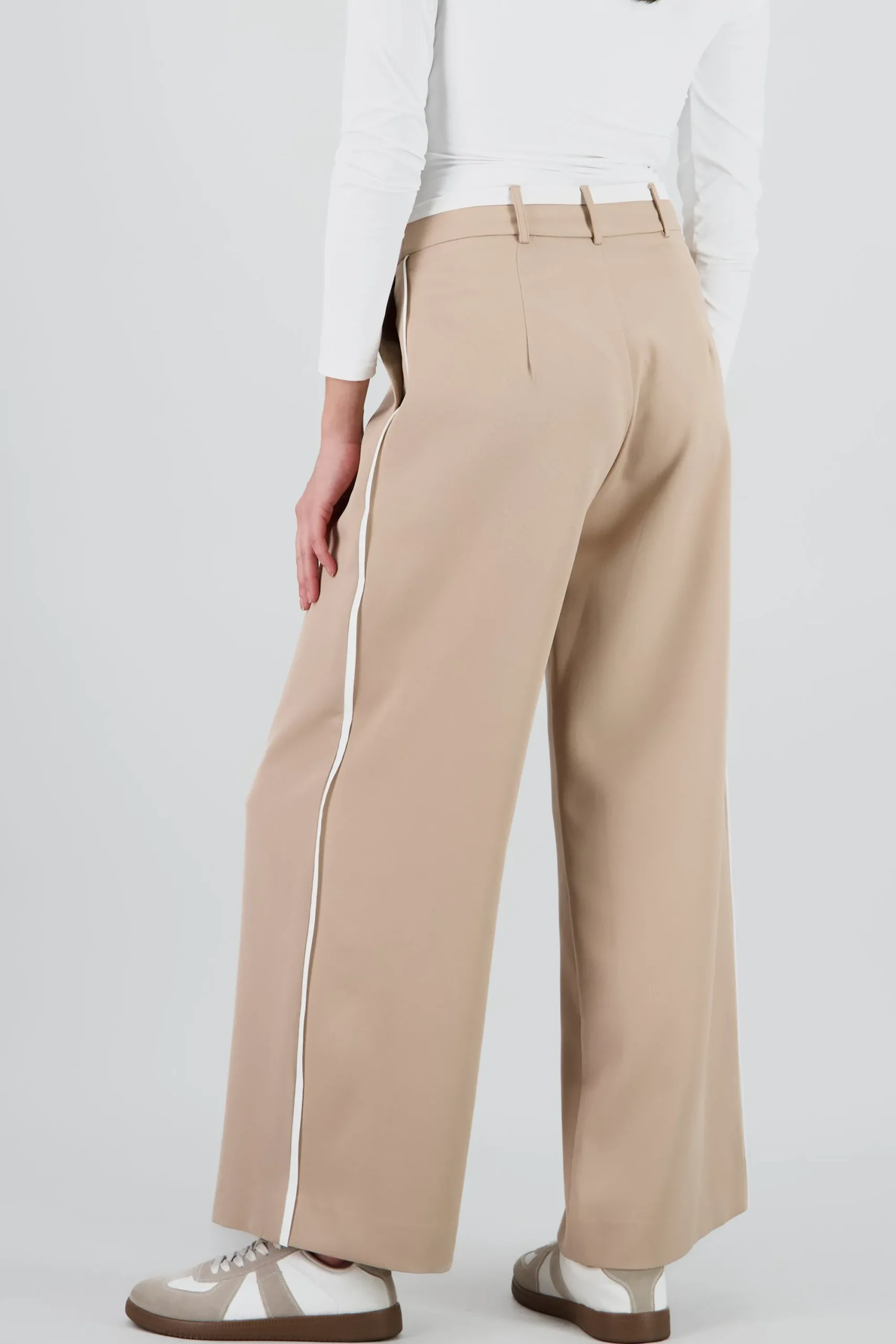 Shasa Straight Leg Pants with Contrast Detail