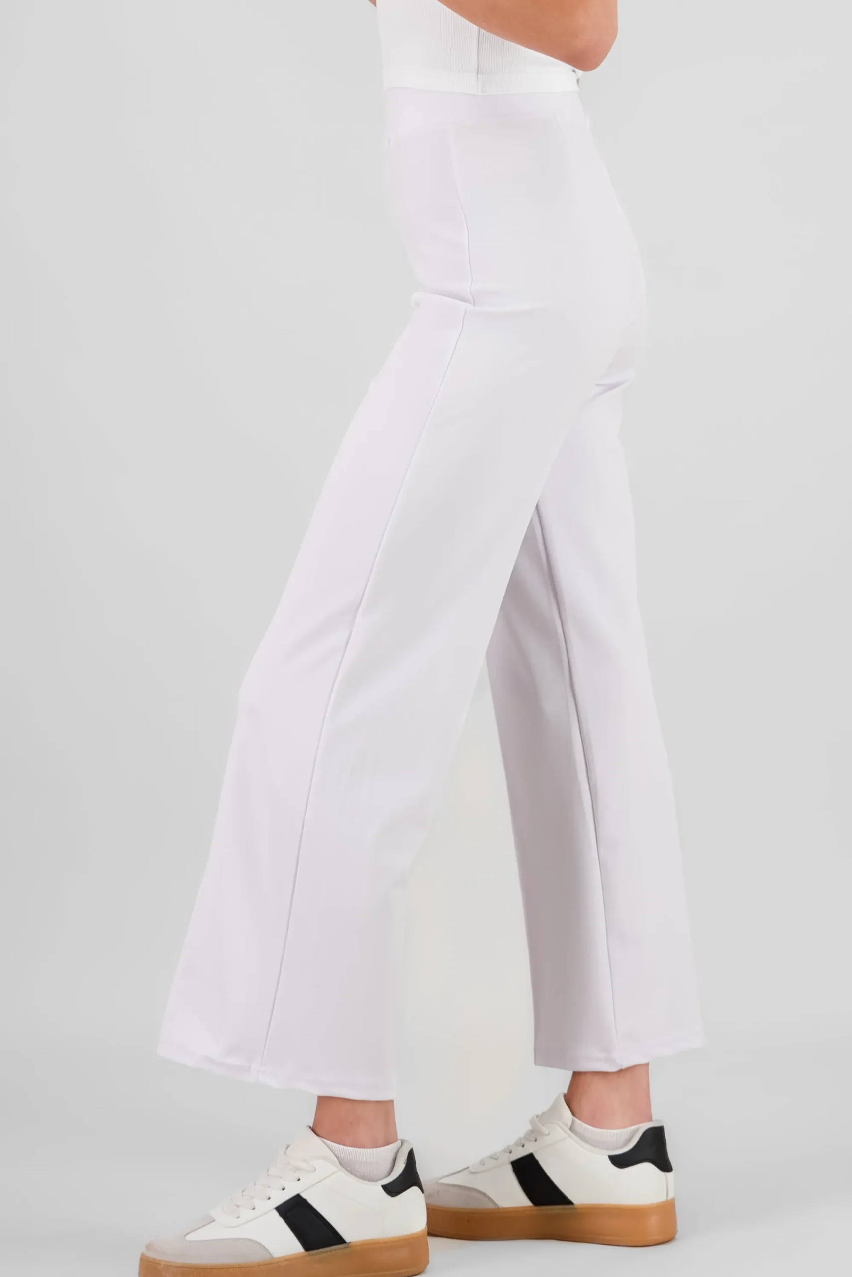 Shasa Straight Pants with Seams