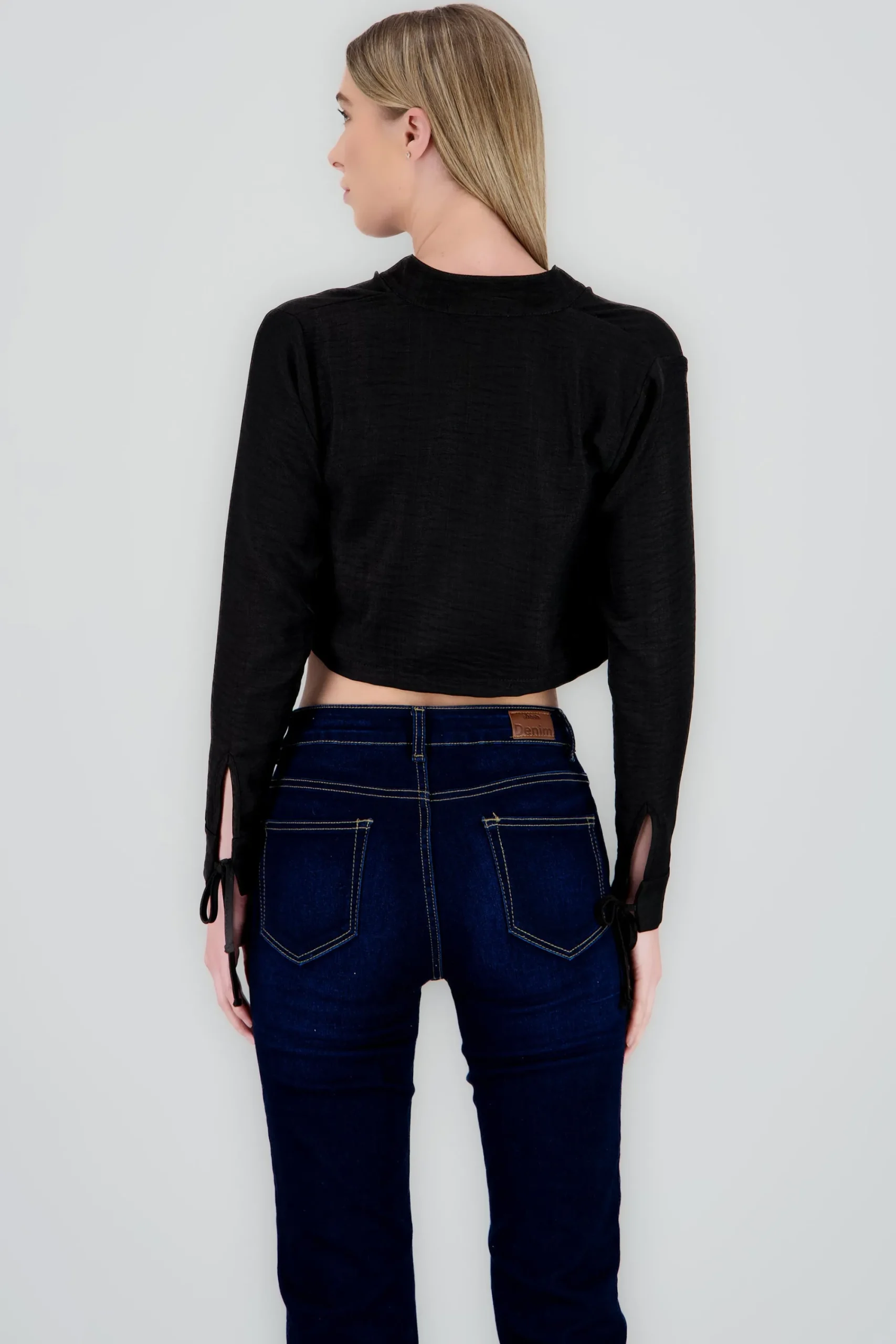Shasa Tie Ribbon Cropped Shirt