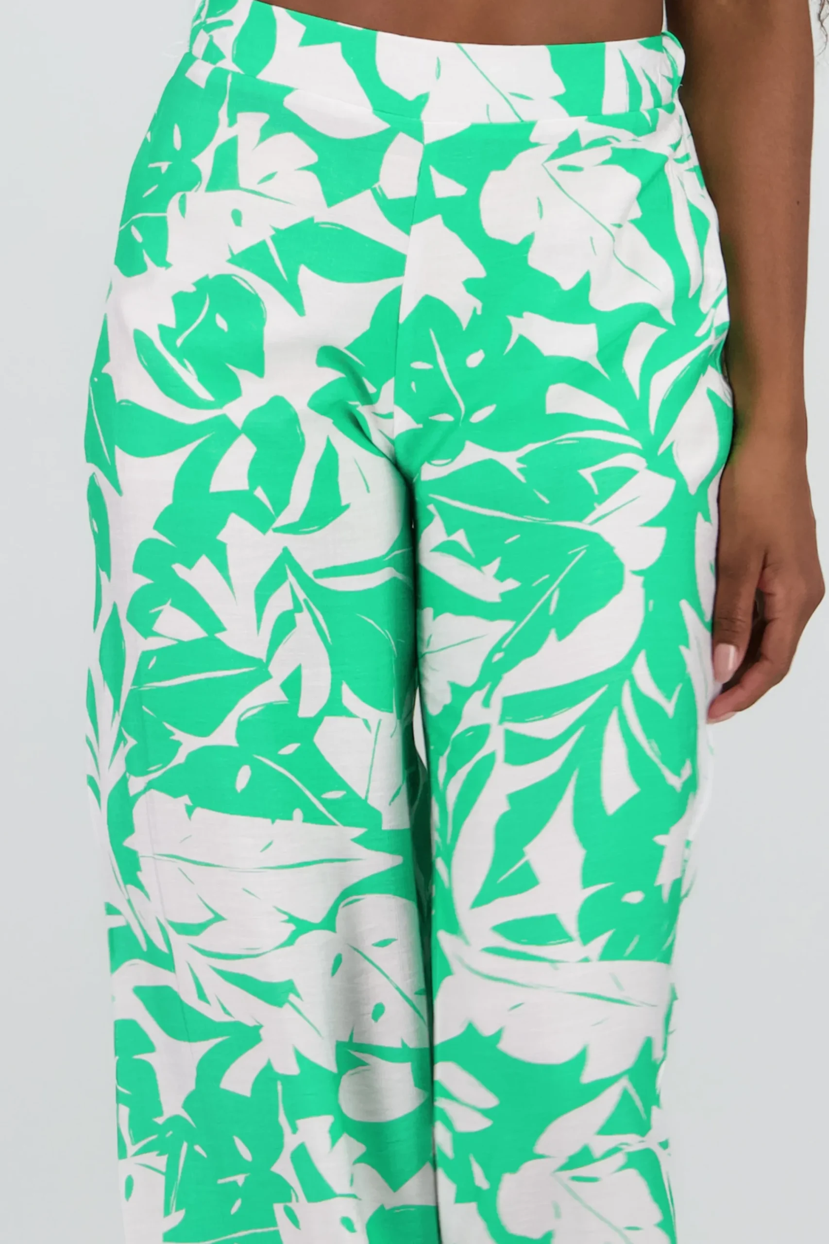 Shasa Tropical Print Flowy Pants
