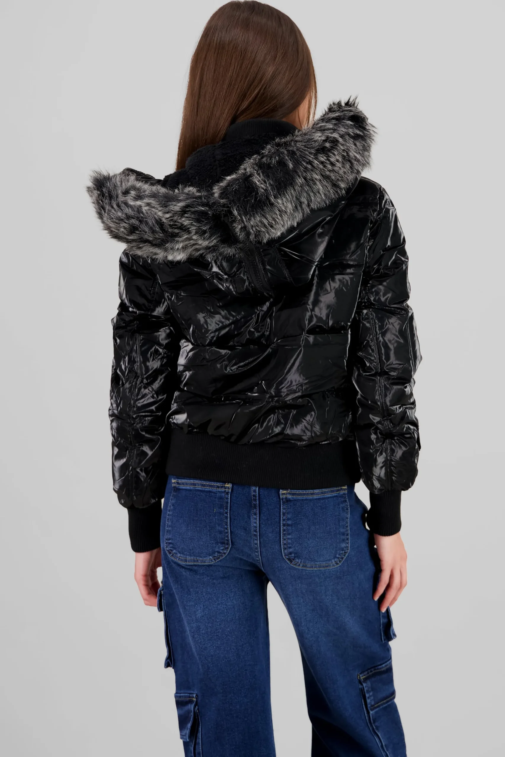 Shasa Volume Jacket with Peluche