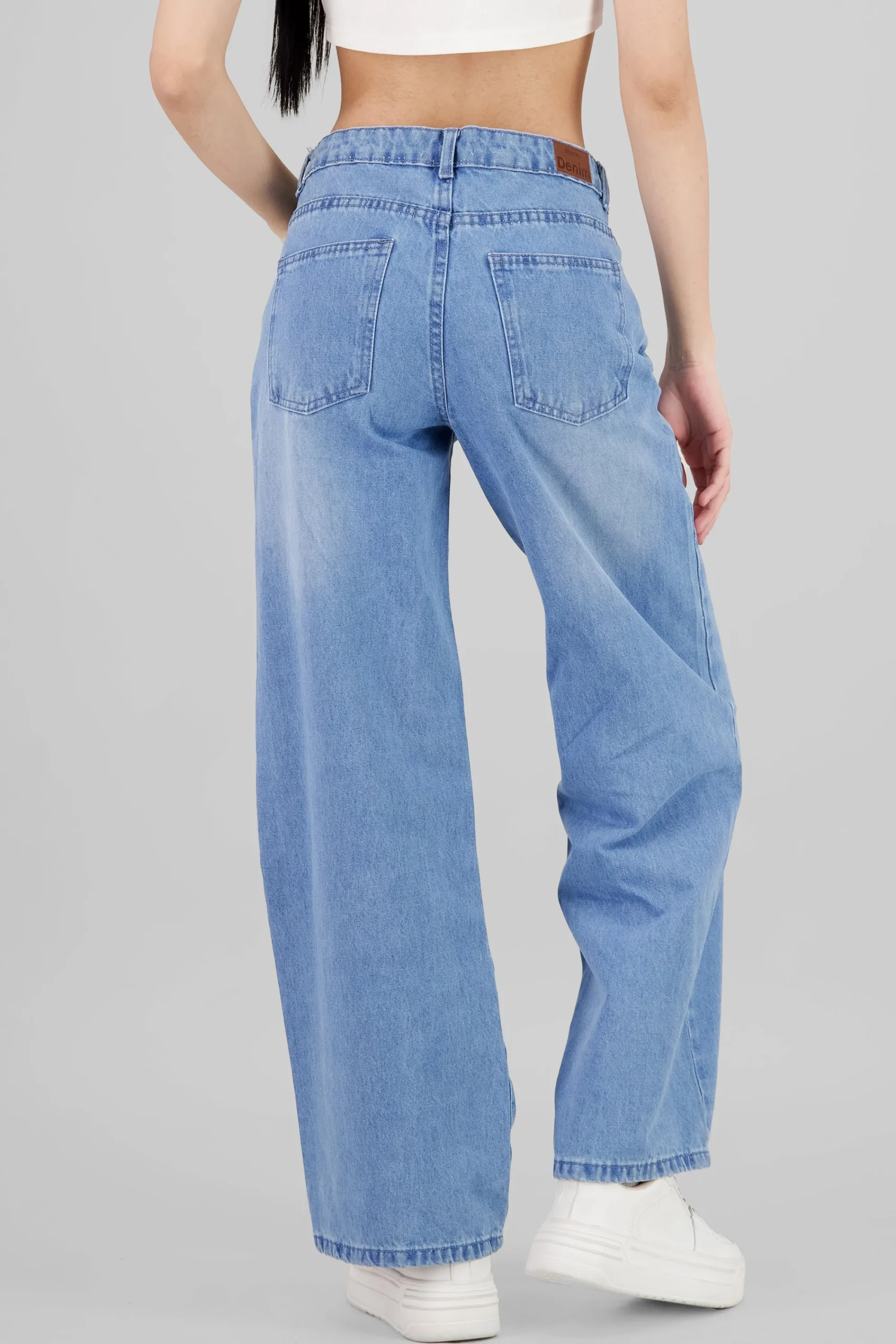 Shasa Wide Leg Jeans