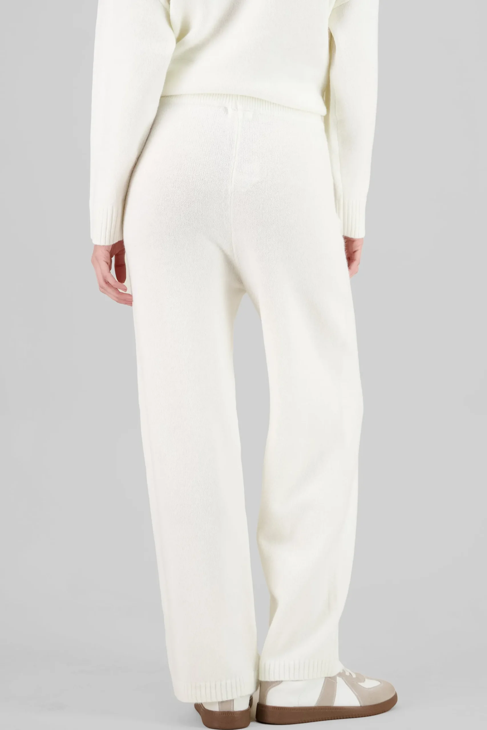 Shasa Wide Leg Knit Pants