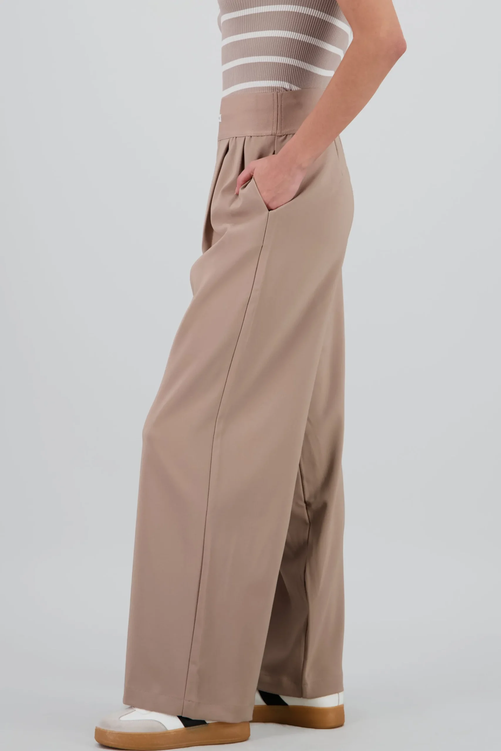 Shasa Wide Leg Pants with Elastic Detail