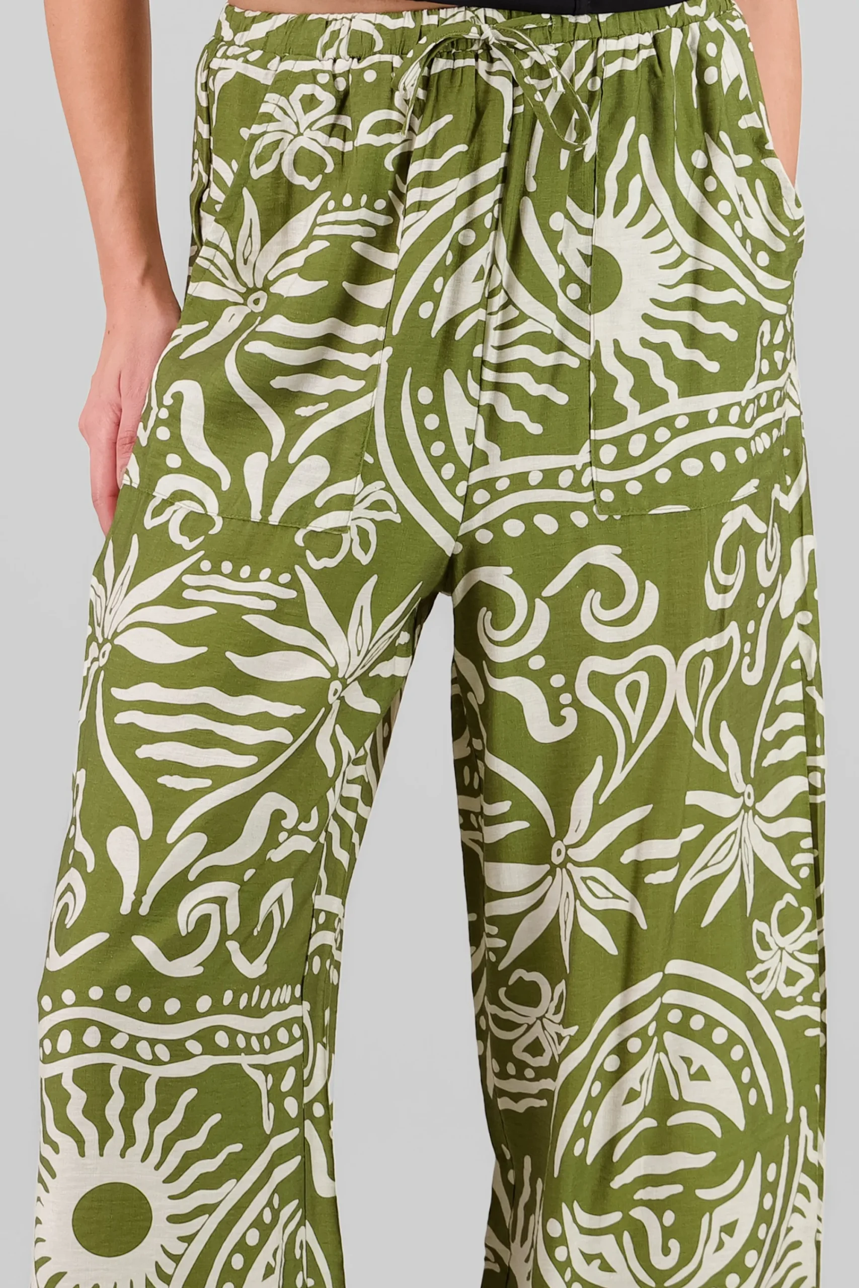 Shasa Wide Leg Printed Pants