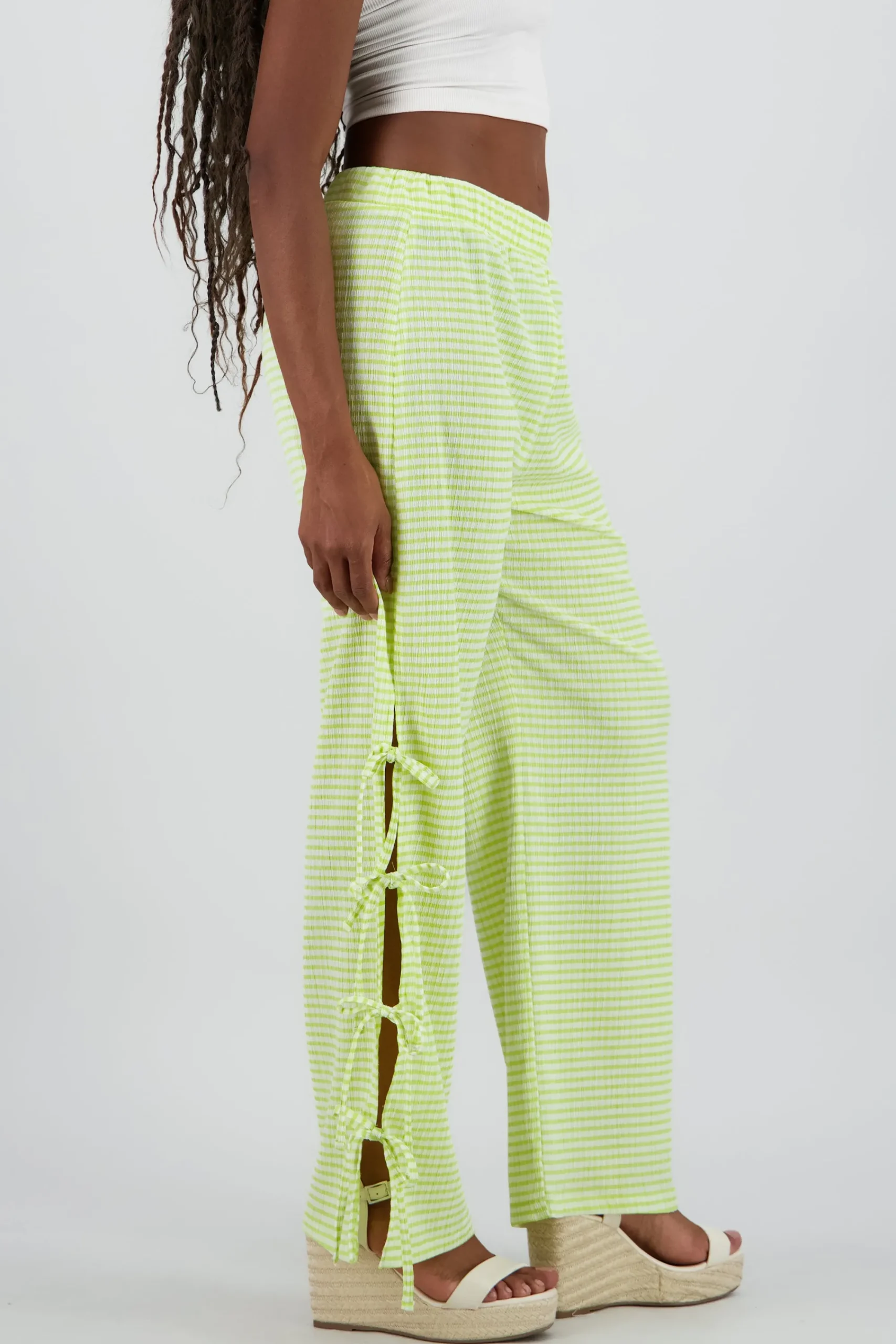 Shasa Wide Pants with Bow Detail